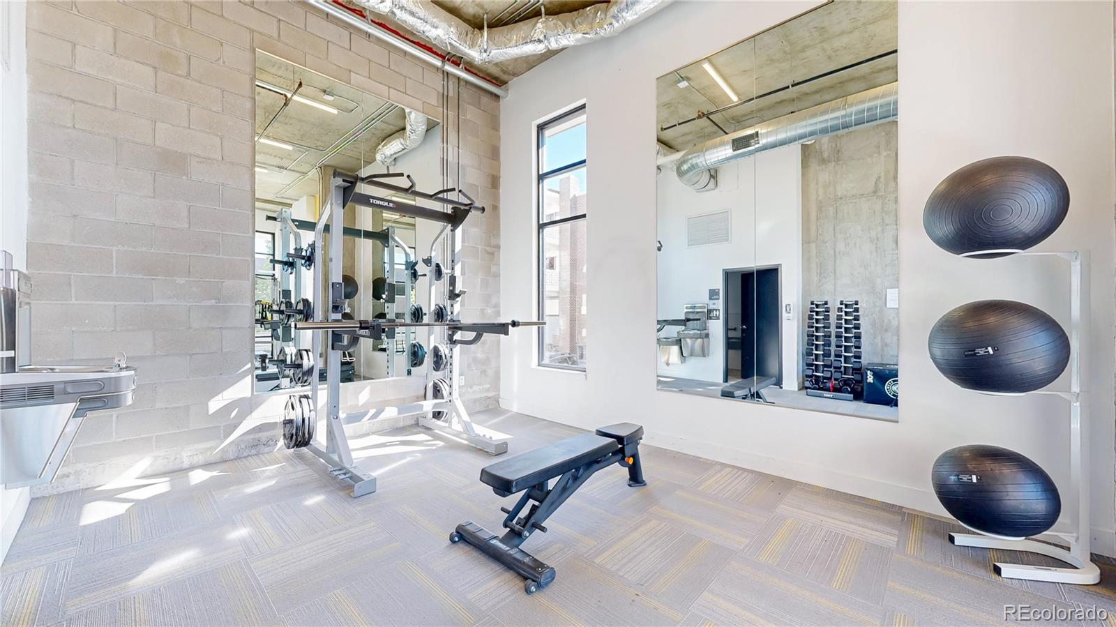 MLS Image #24 for 2374 s university boulevard 307,denver, Colorado