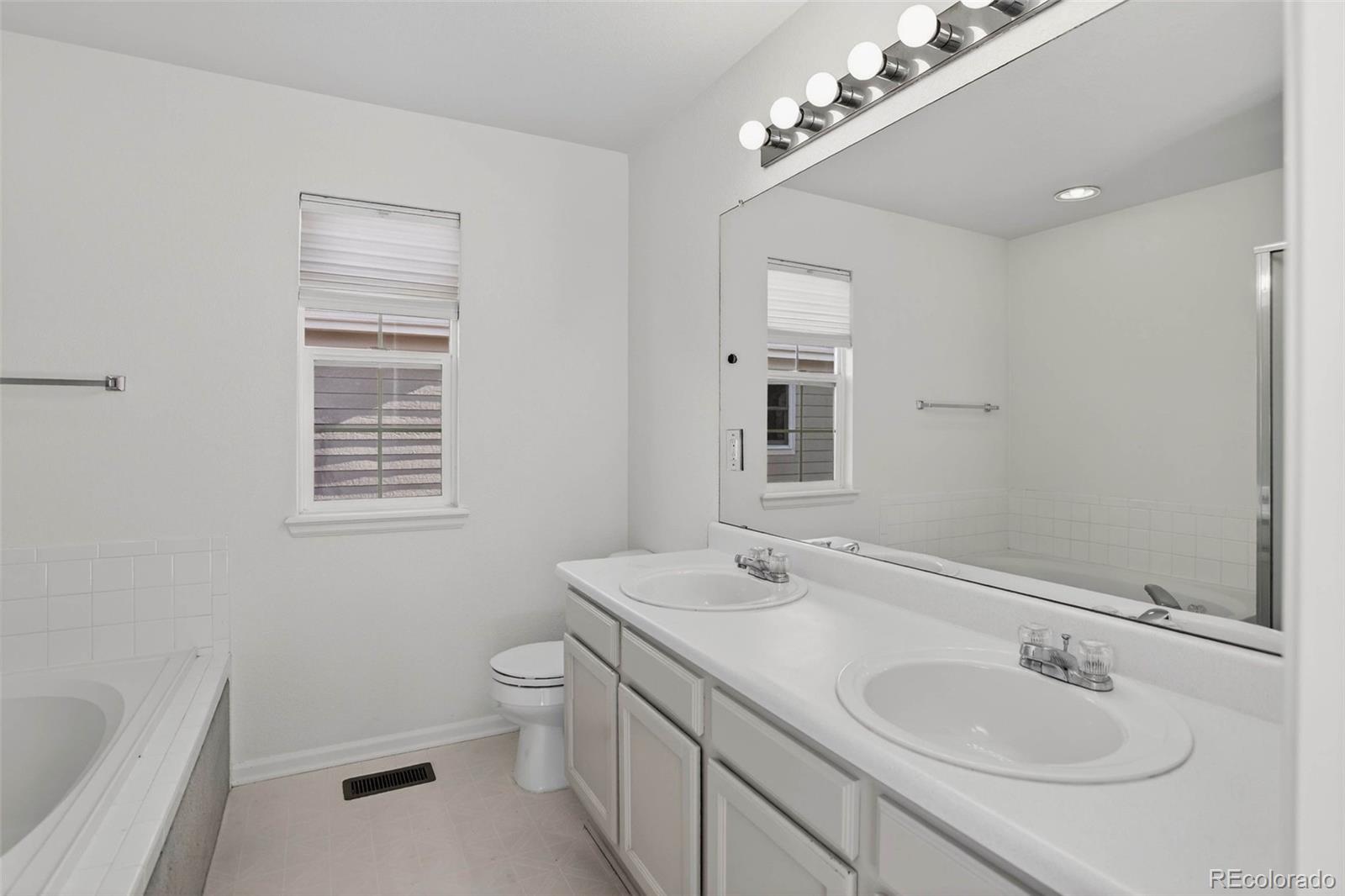 MLS Image #26 for 18978 e crestridge circle,aurora, Colorado