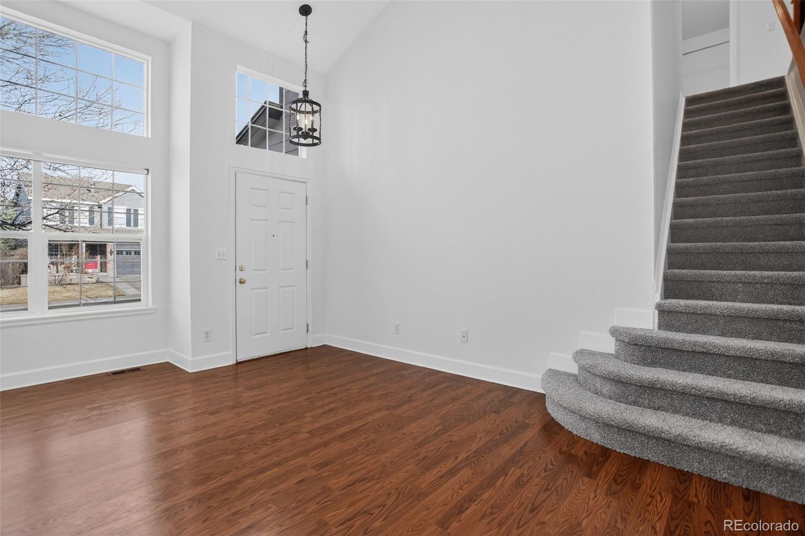 MLS Image #3 for 18978 e crestridge circle,aurora, Colorado