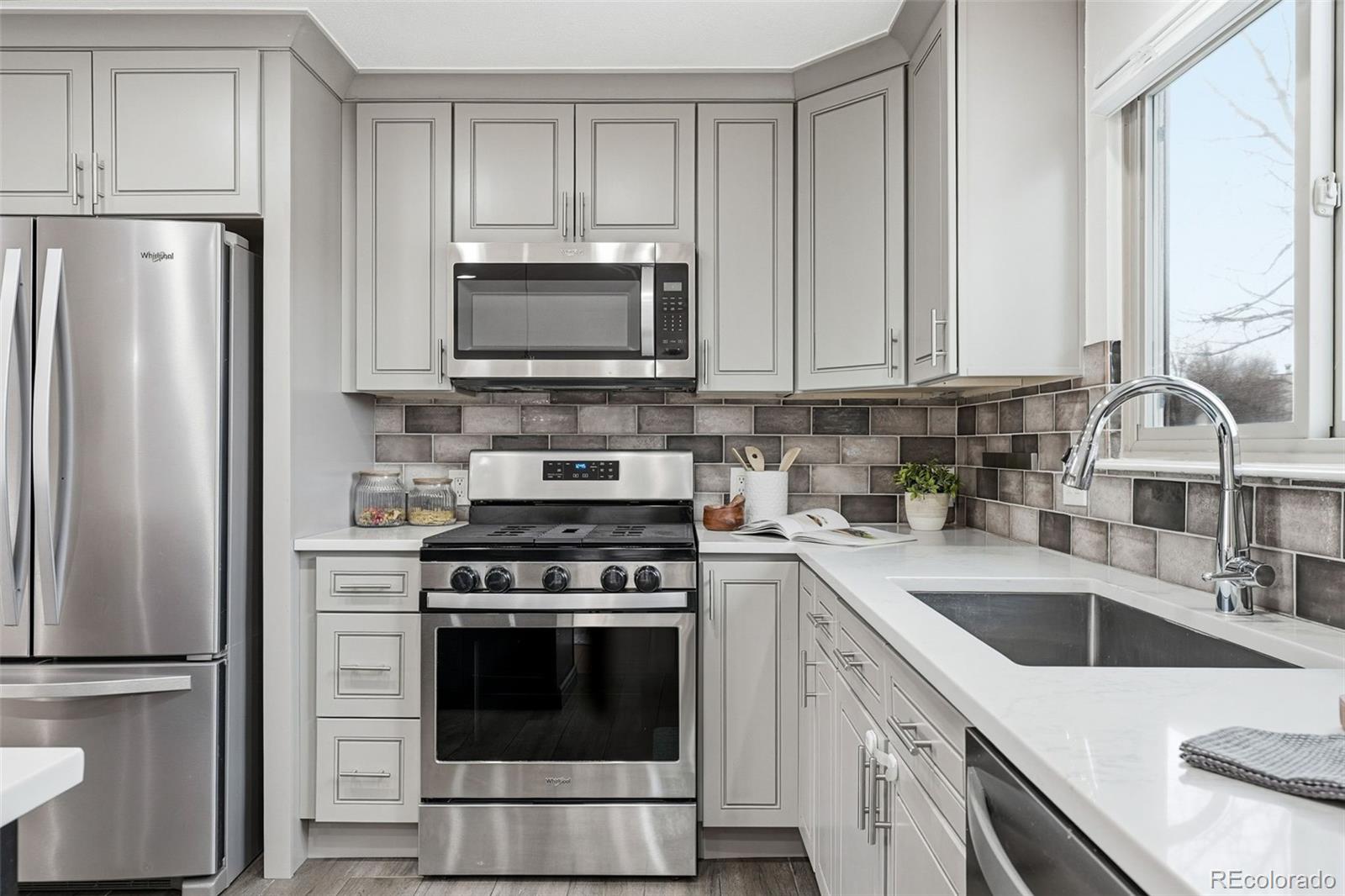 MLS Image #13 for 4972 s field court,littleton, Colorado