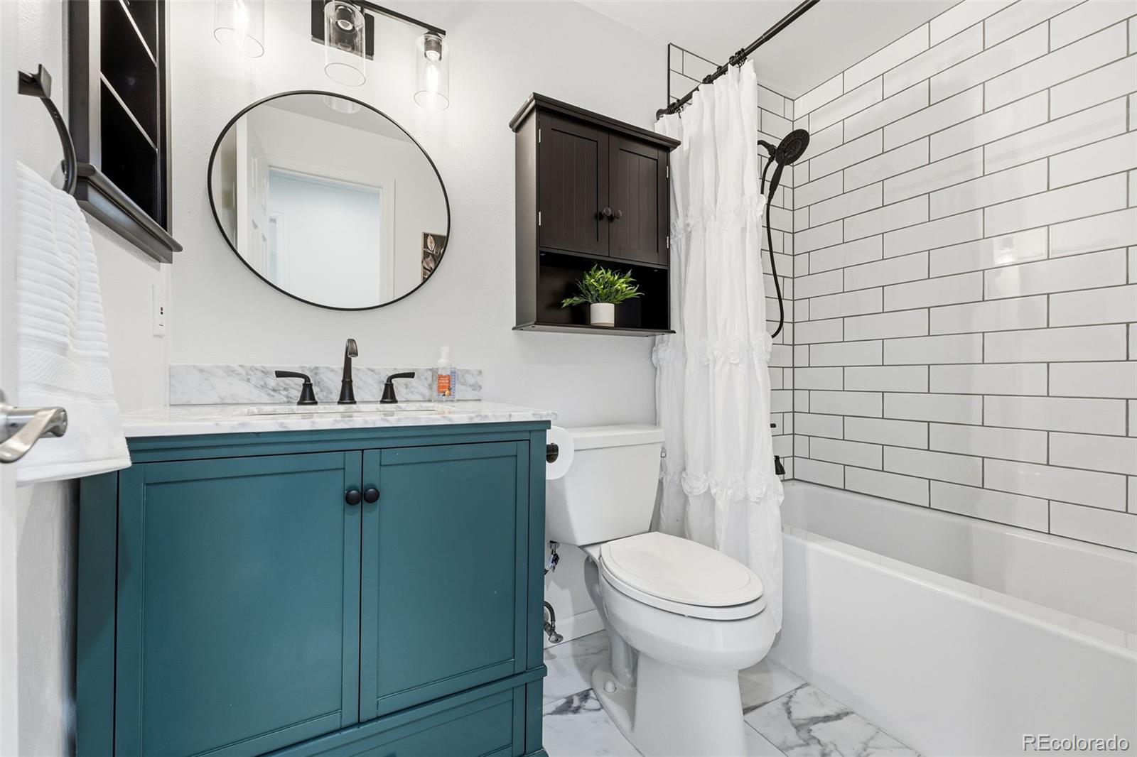 MLS Image #16 for 4972 s field court,littleton, Colorado
