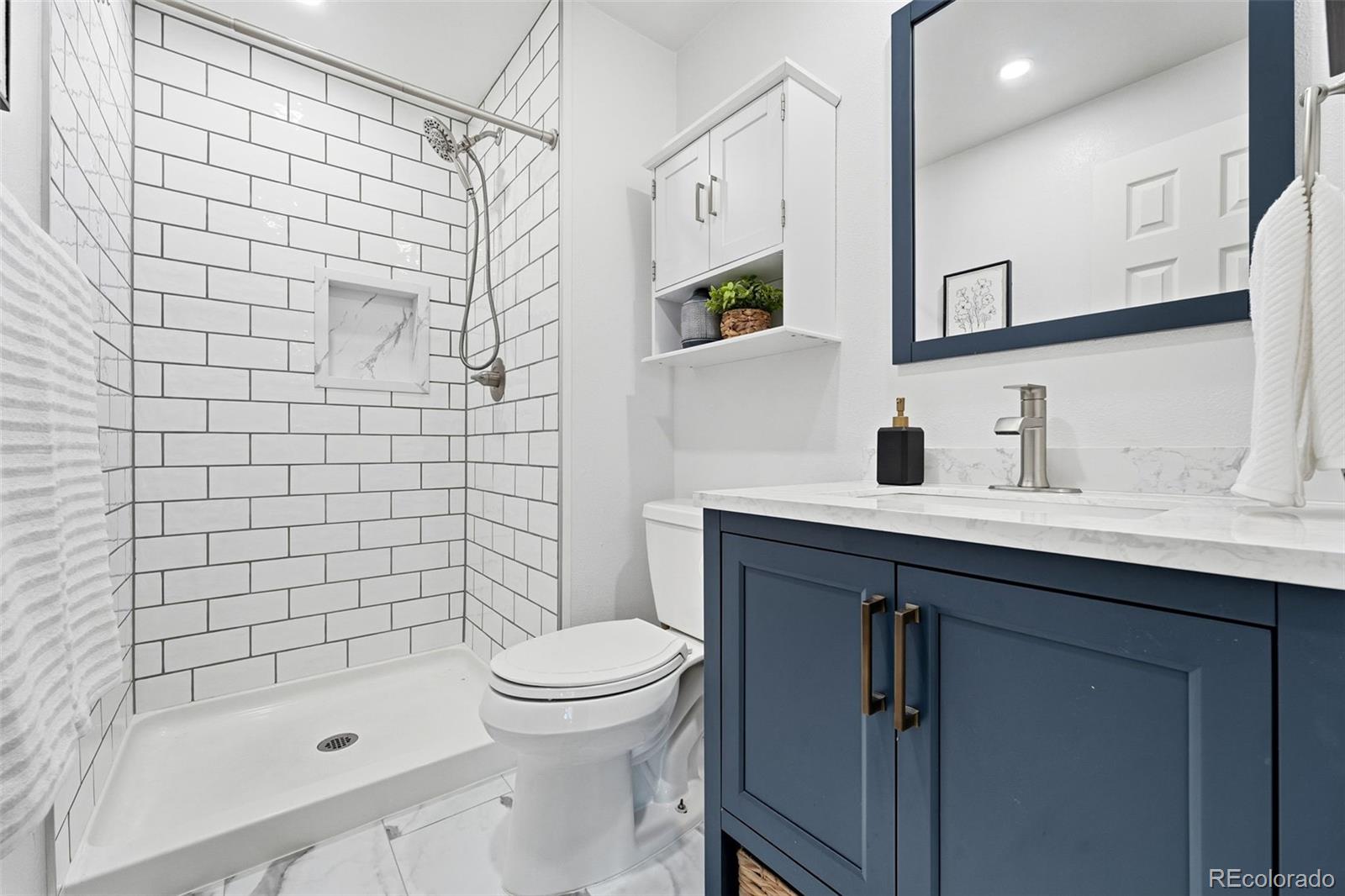 MLS Image #19 for 4972 s field court,littleton, Colorado