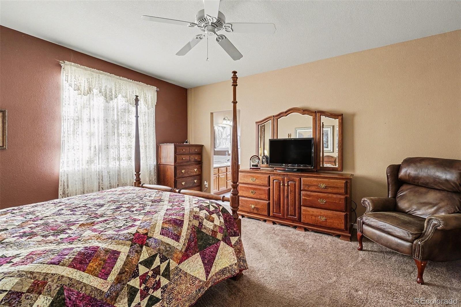 MLS Image #14 for 5513  palomino way,frederick, Colorado