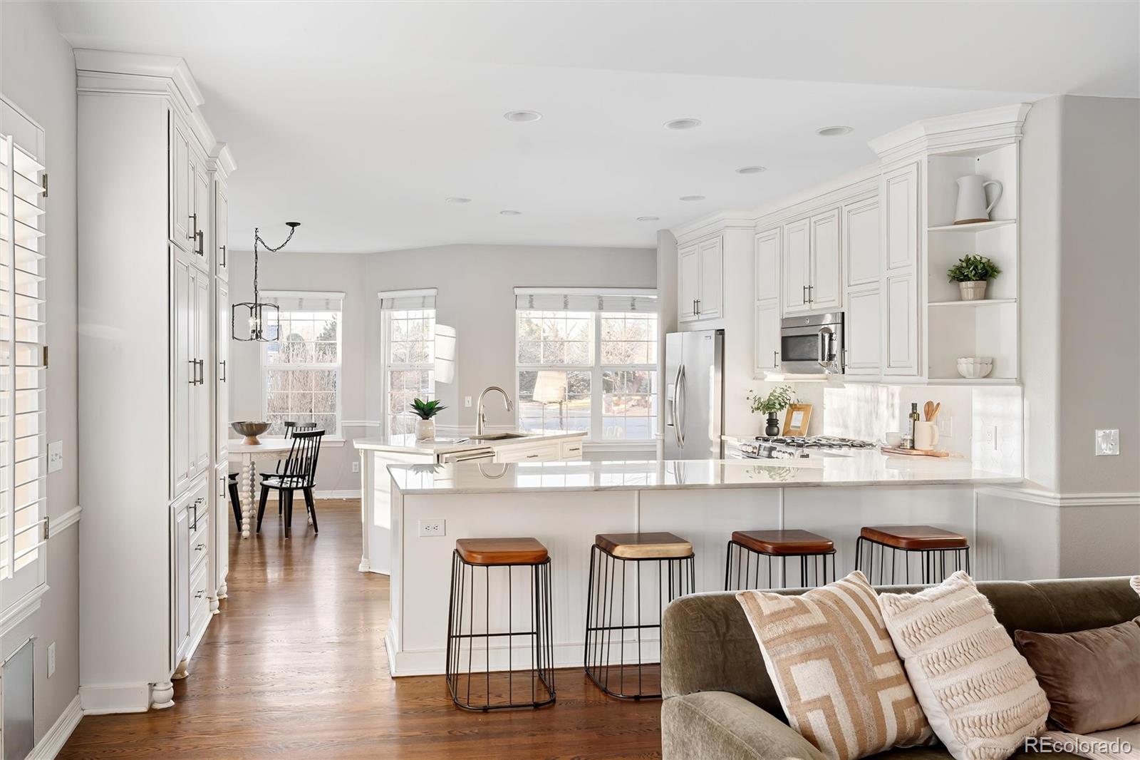 MLS Image #6 for 4455 w aberdeen place,littleton, Colorado