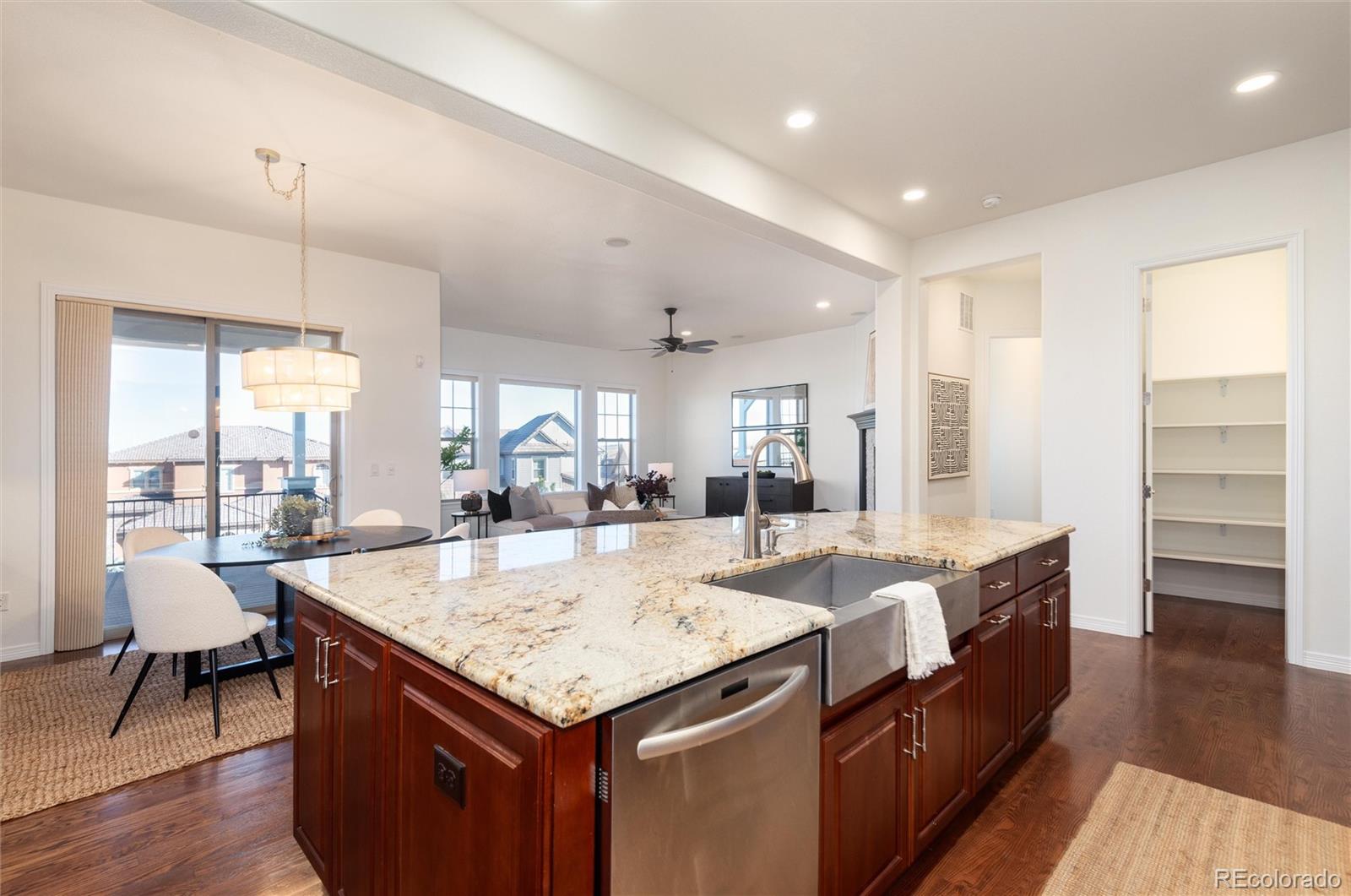 MLS Image #10 for 10698  mountaingate court,highlands ranch, Colorado
