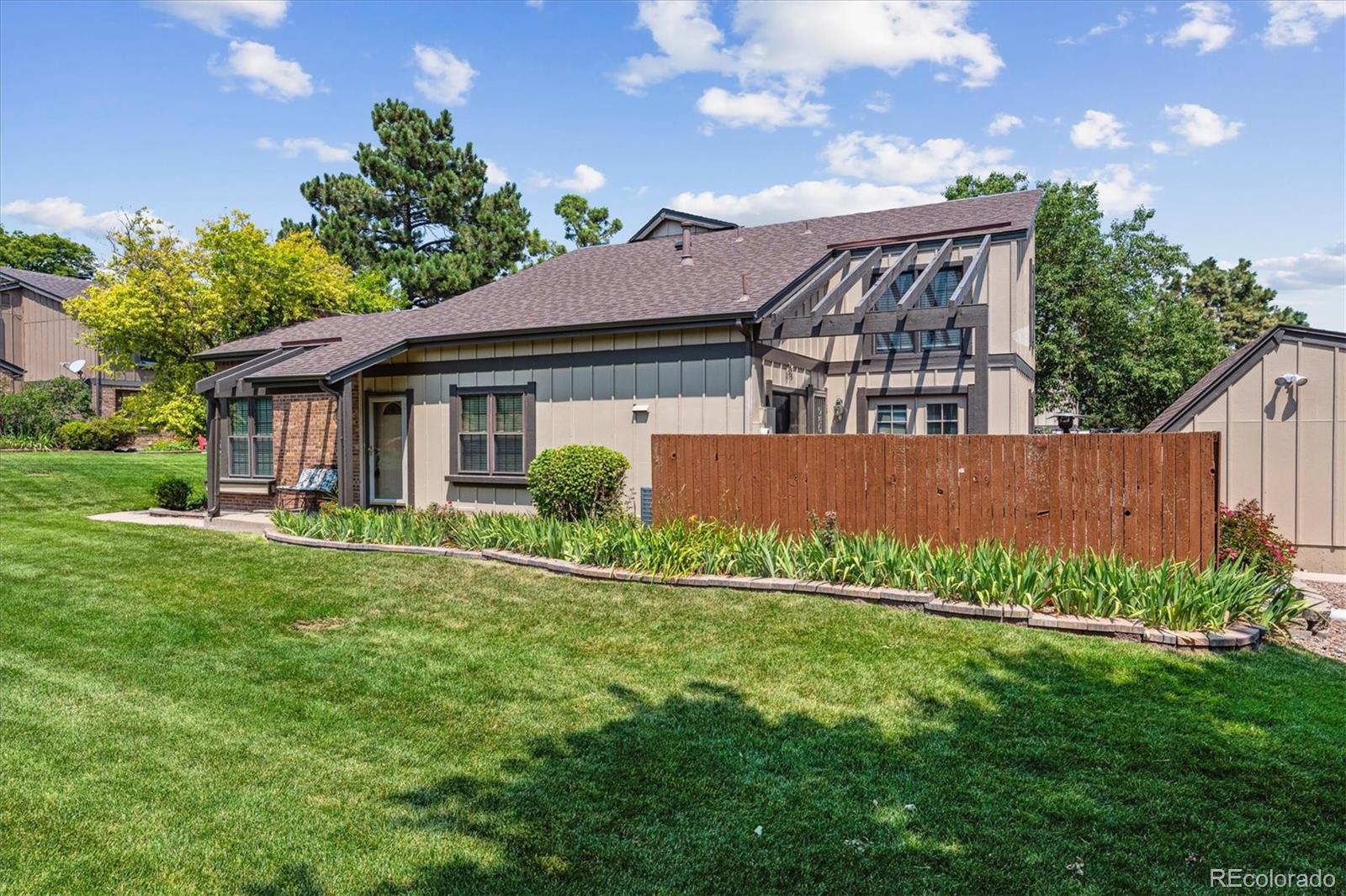 MLS Image #5 for 7976 e phillips circle ,centennial, Colorado