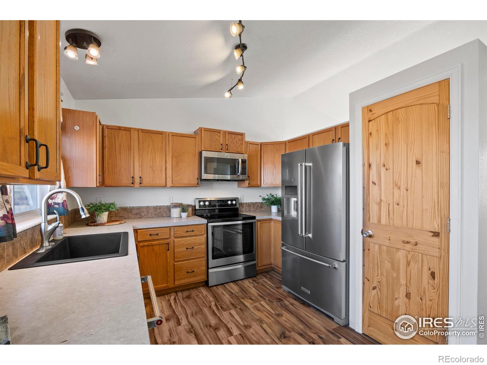 MLS Image #11 for 303 w juneberry street,milliken, Colorado