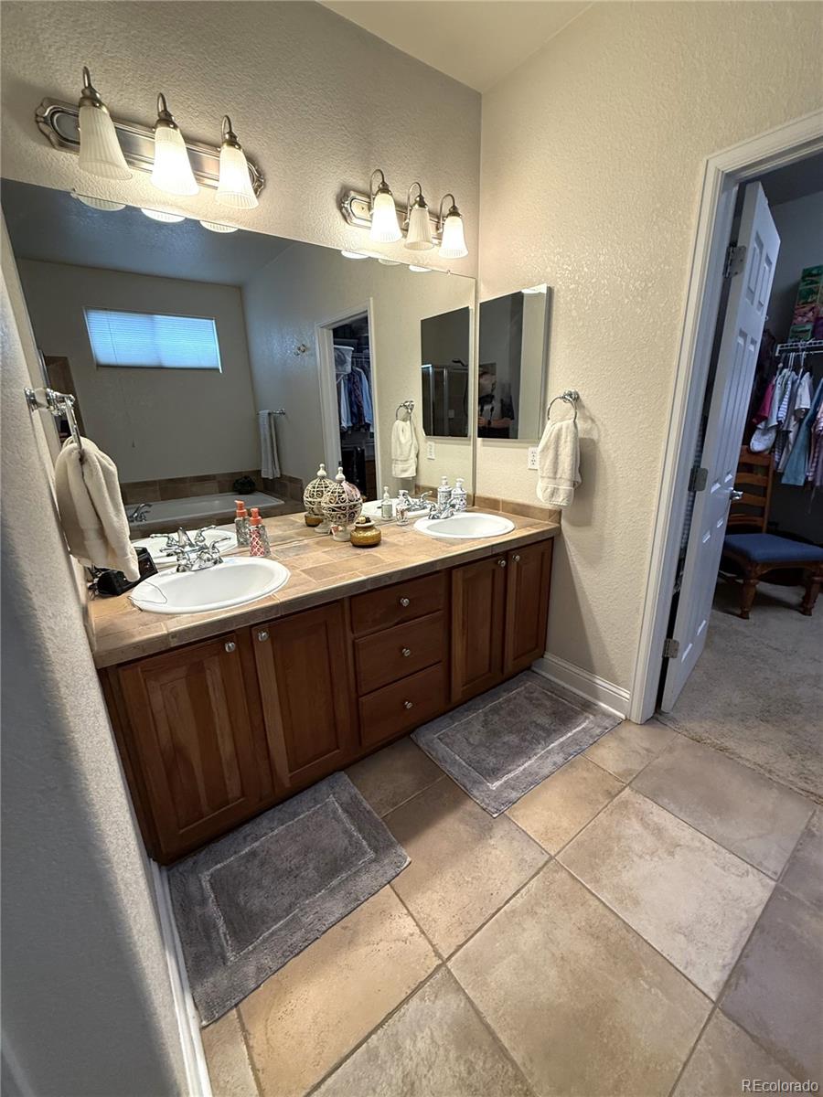 MLS Image #9 for 11387 s blackthorn court,parker, Colorado