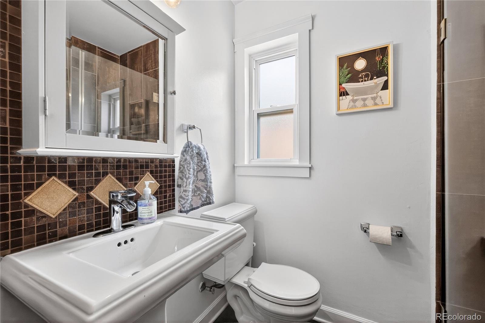 MLS Image #10 for 1530  hudson street,denver, Colorado