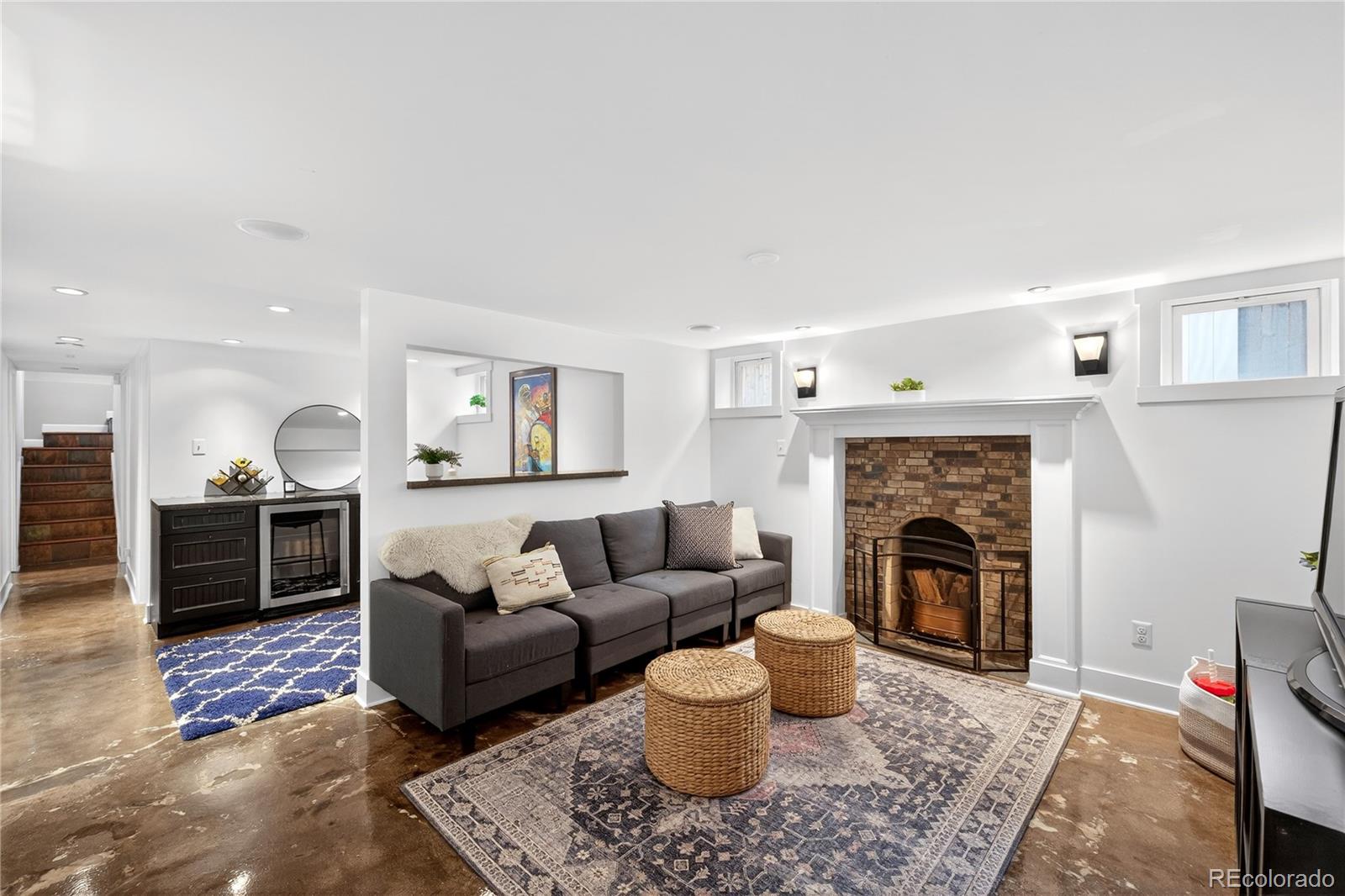 MLS Image #24 for 1530  hudson street,denver, Colorado