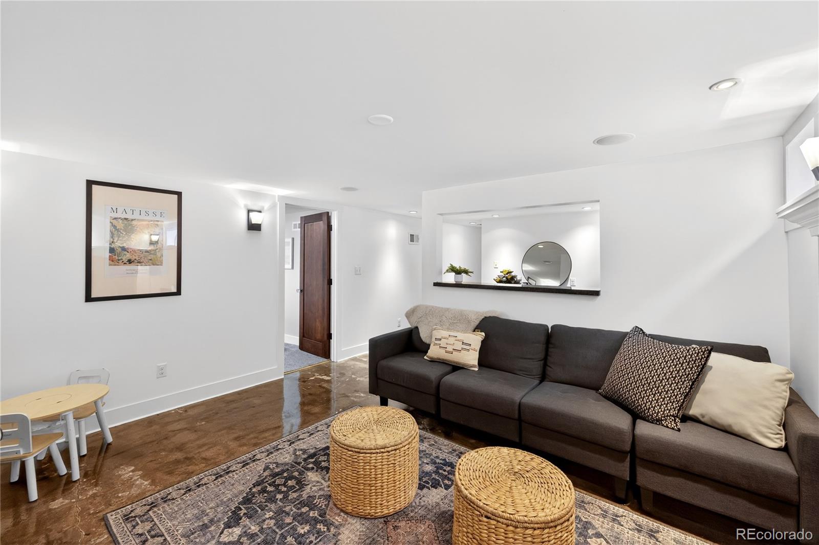 MLS Image #27 for 1530  hudson street,denver, Colorado
