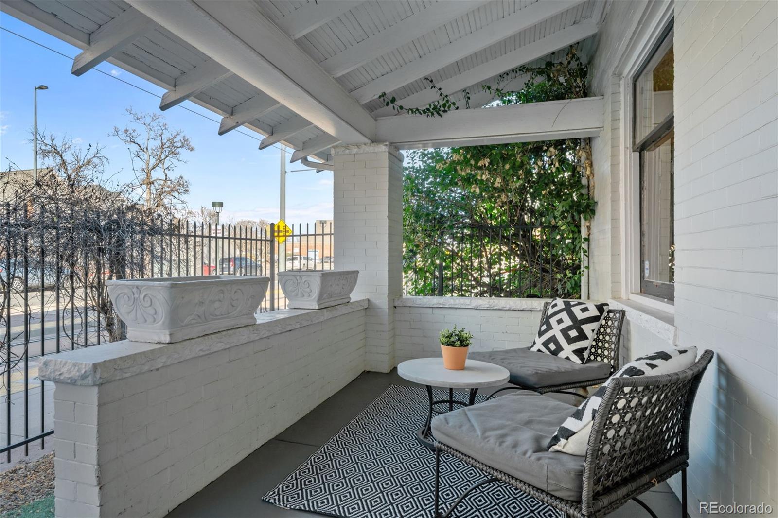 MLS Image #3 for 2922  welton street,denver, Colorado