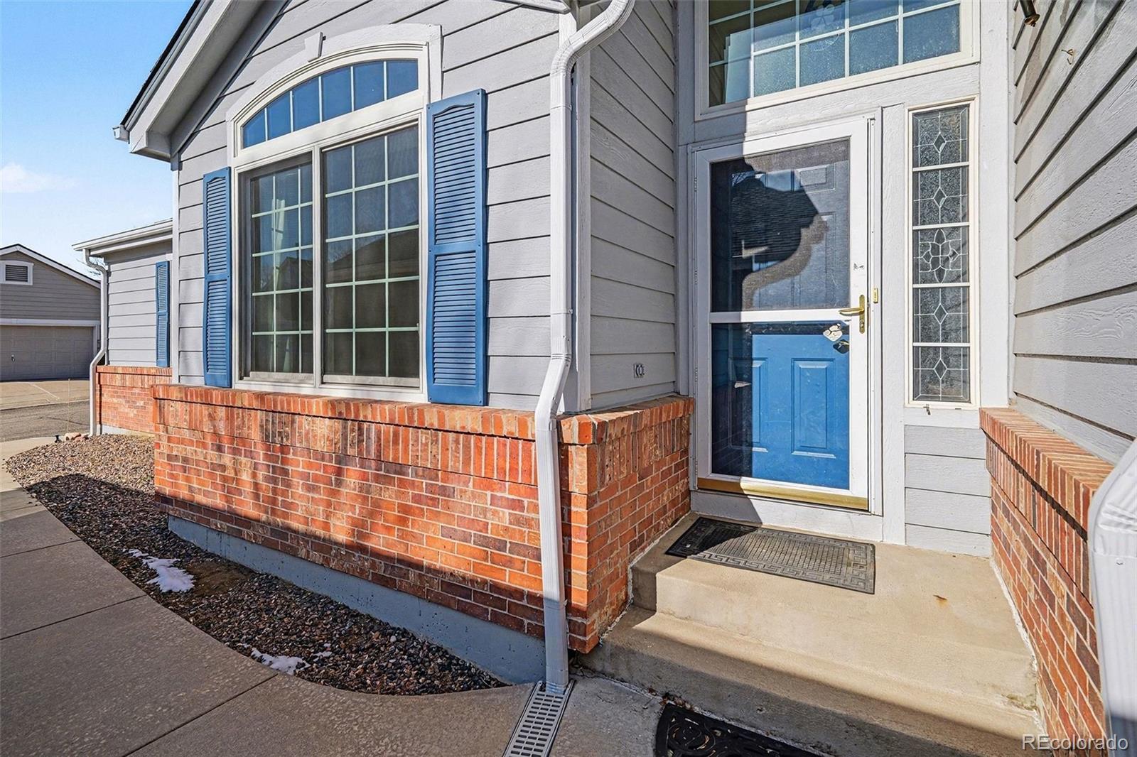 MLS Image #1 for 10732 w dumbarton circle,littleton, Colorado