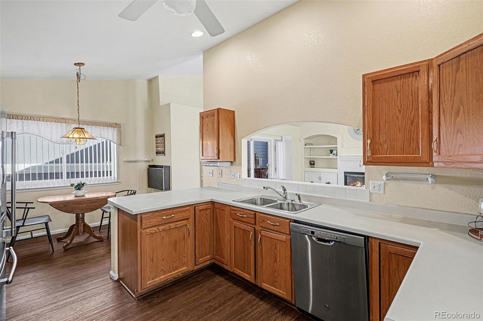 MLS Image #10 for 10732 w dumbarton circle,littleton, Colorado