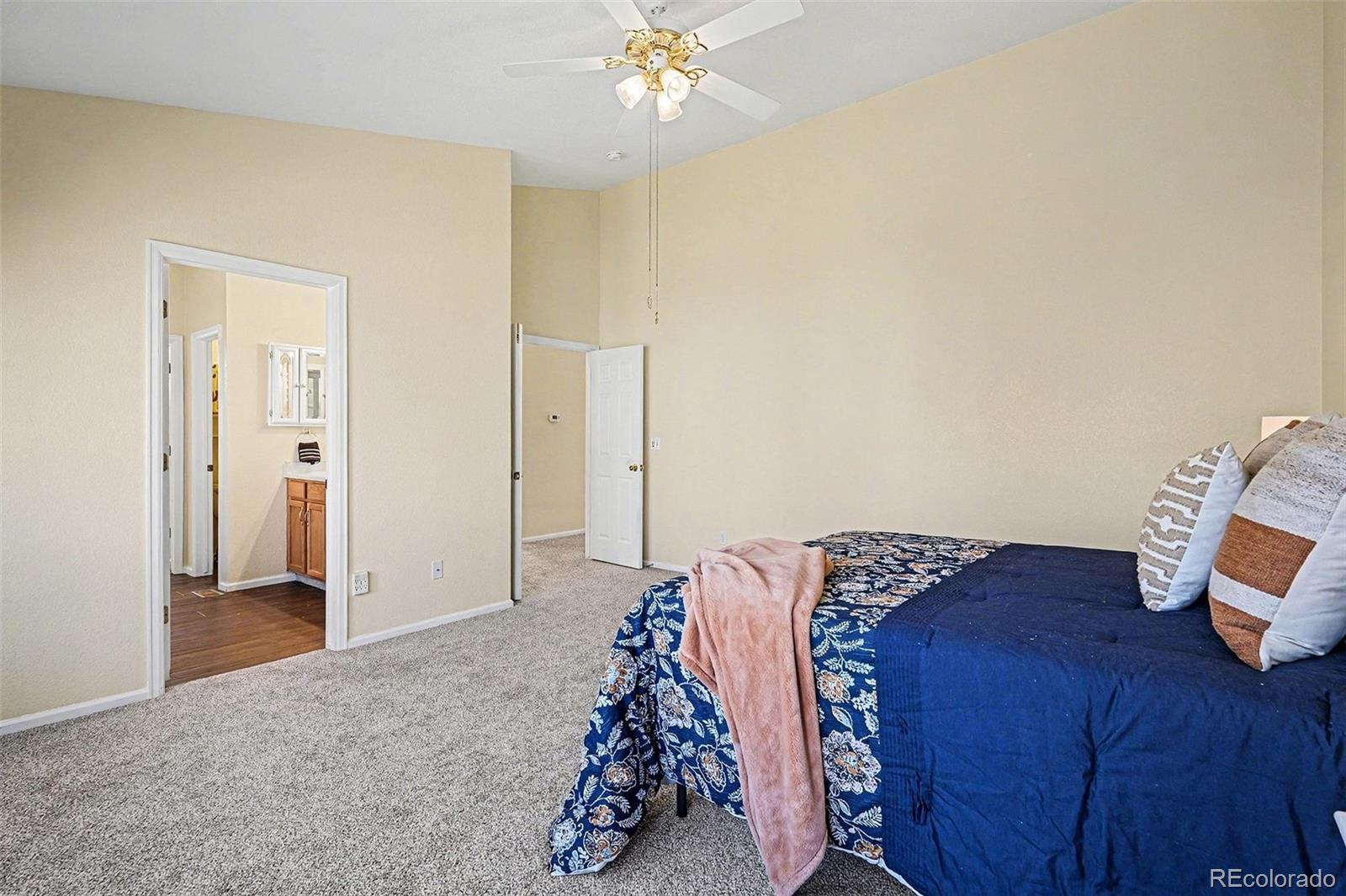 MLS Image #15 for 10732 w dumbarton circle,littleton, Colorado
