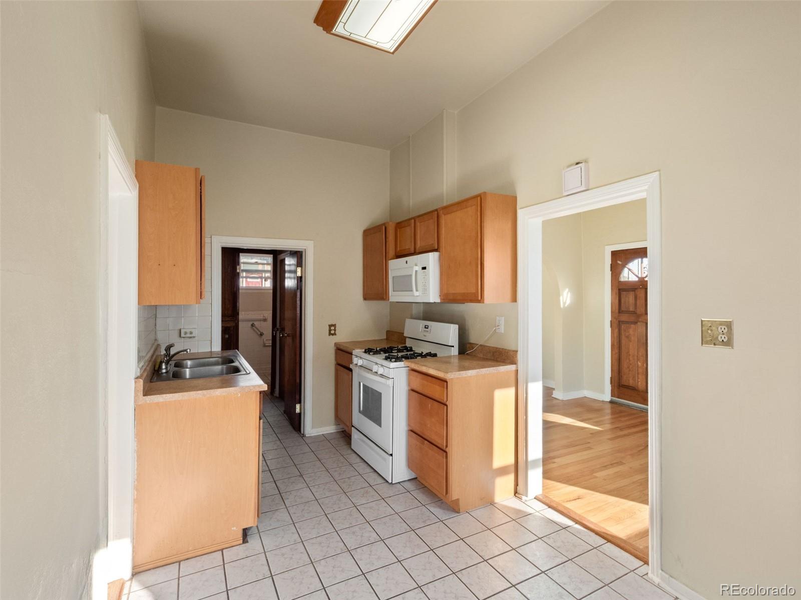 MLS Image #8 for 949  lowell boulevard,denver, Colorado