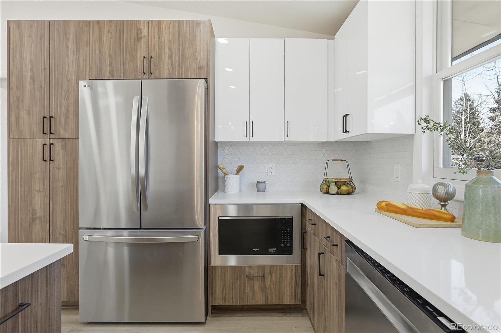 MLS Image #11 for 2005 s utica street,denver, Colorado