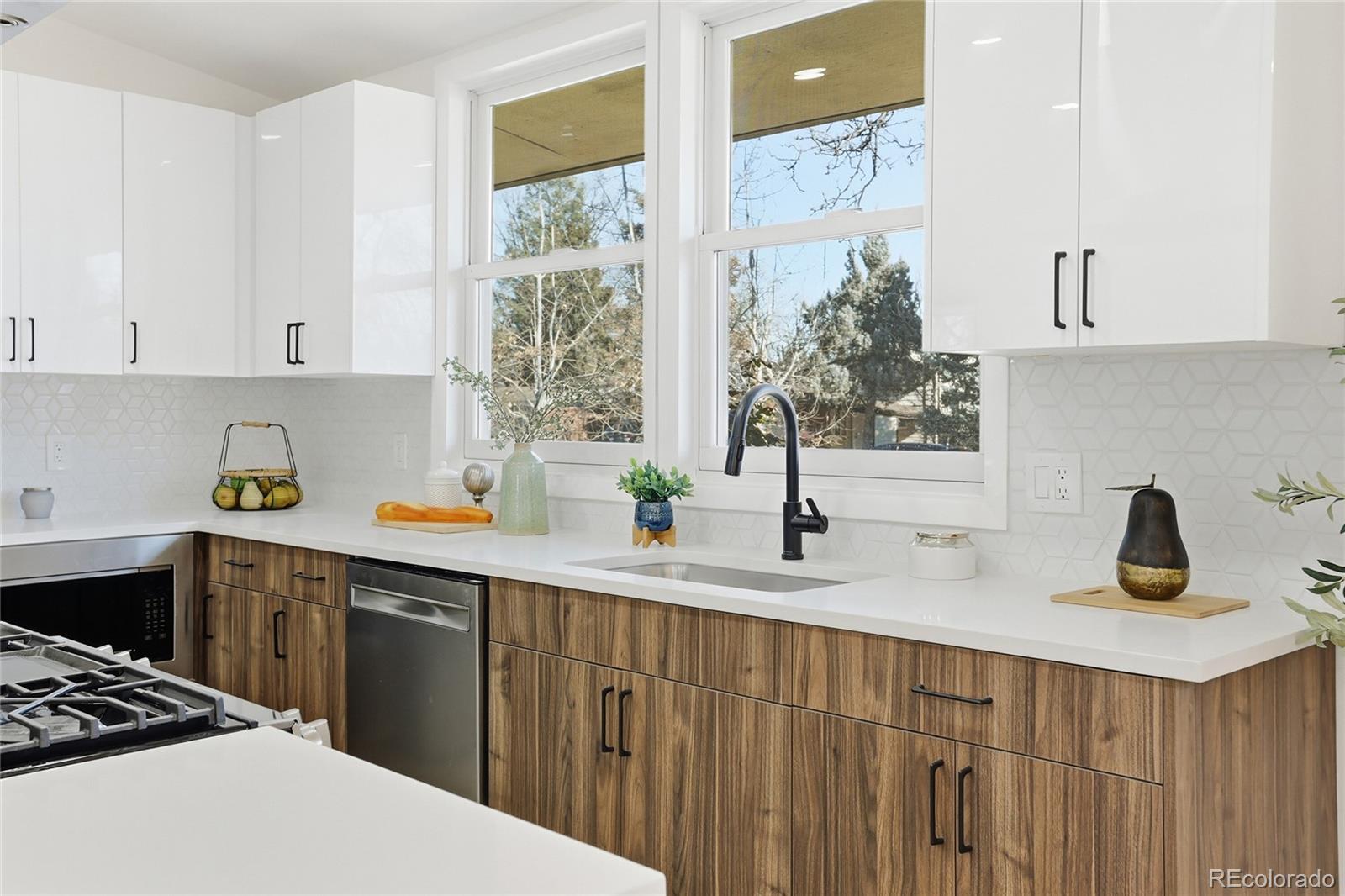 MLS Image #8 for 2005 s utica street,denver, Colorado