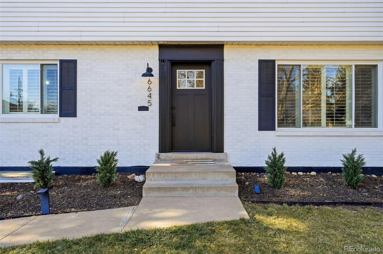 MLS Image #2 for 6645 s race circle,centennial, Colorado