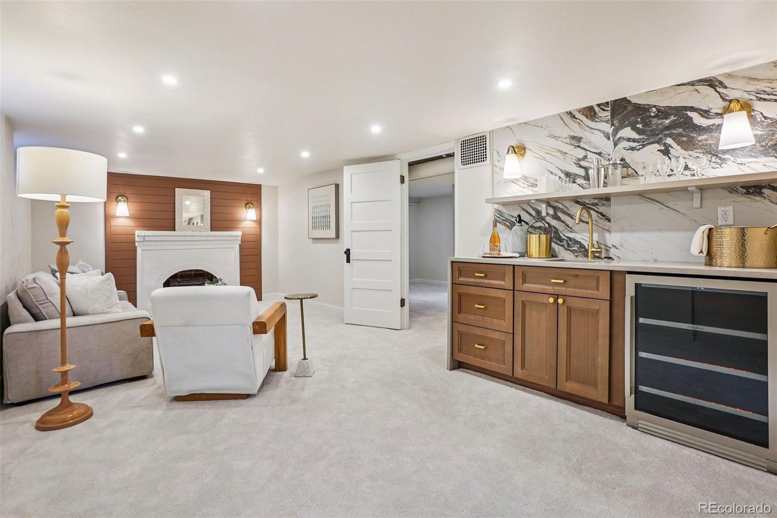 MLS Image #27 for 2038 s logan street,denver, Colorado