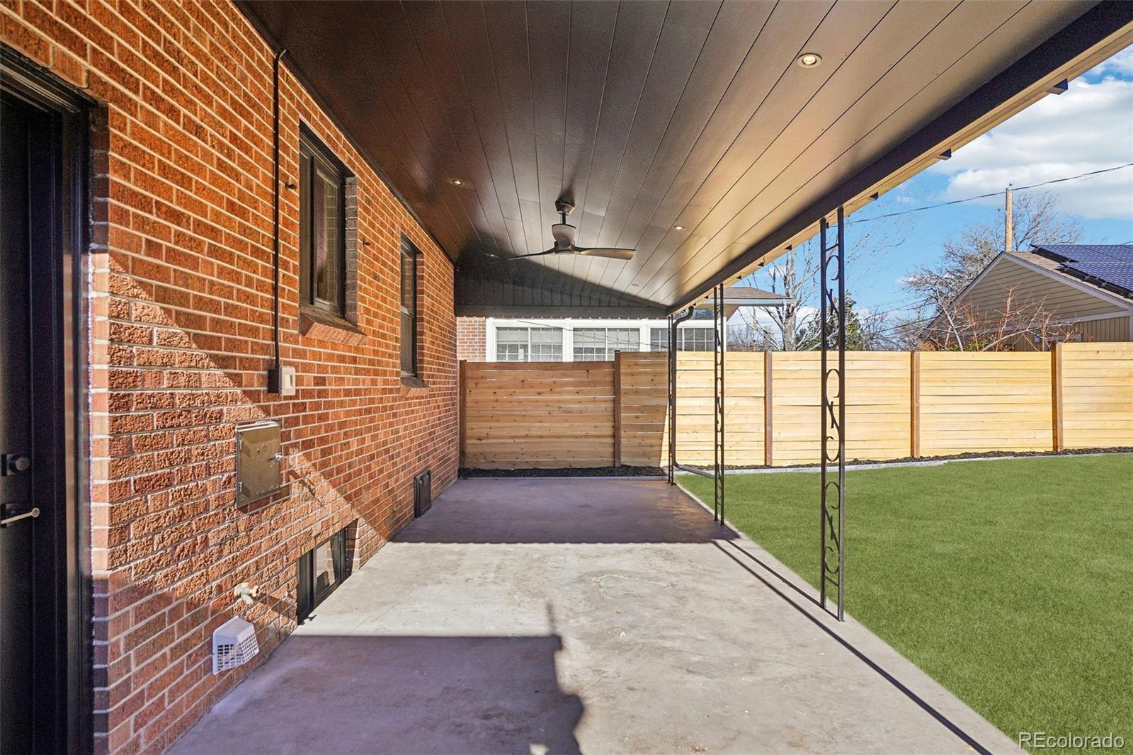 MLS Image #39 for 2038 s logan street,denver, Colorado