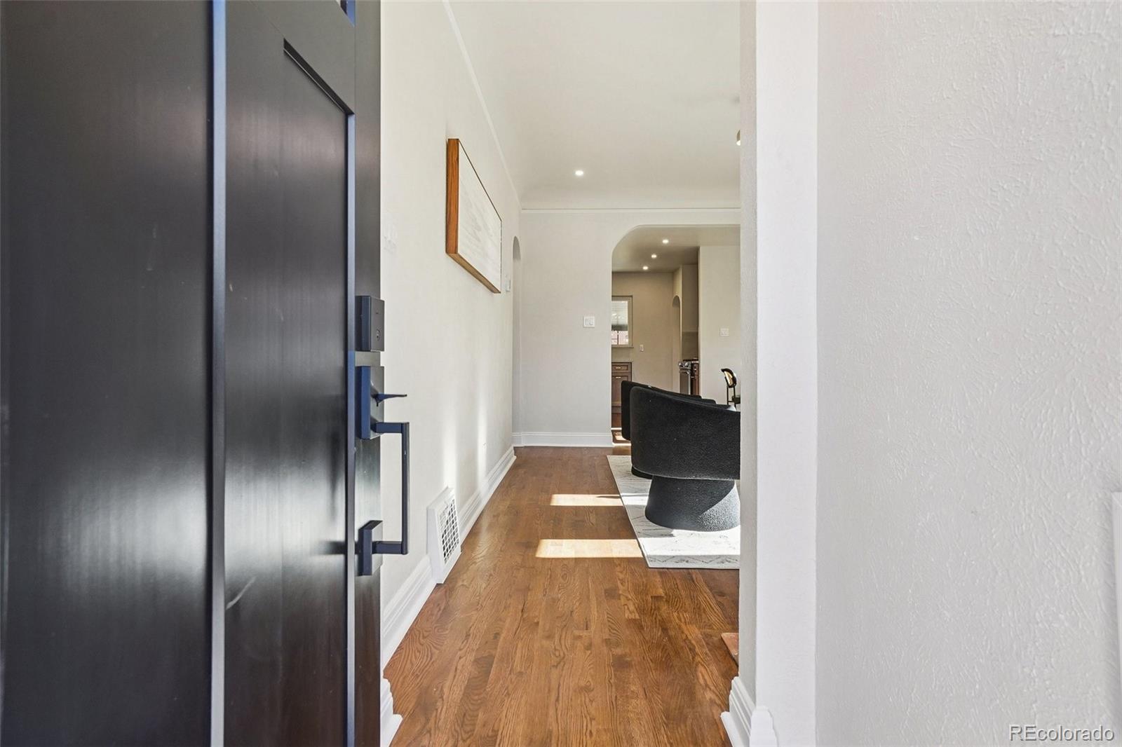 MLS Image #4 for 2038 s logan street,denver, Colorado