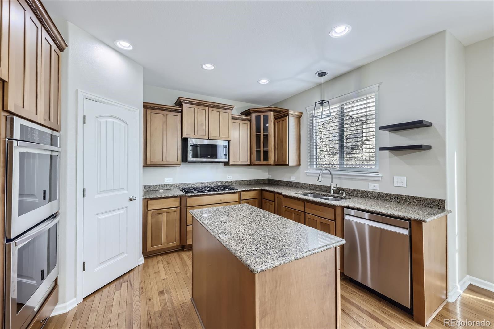 MLS Image #8 for 13022  tamarac place,thornton, Colorado