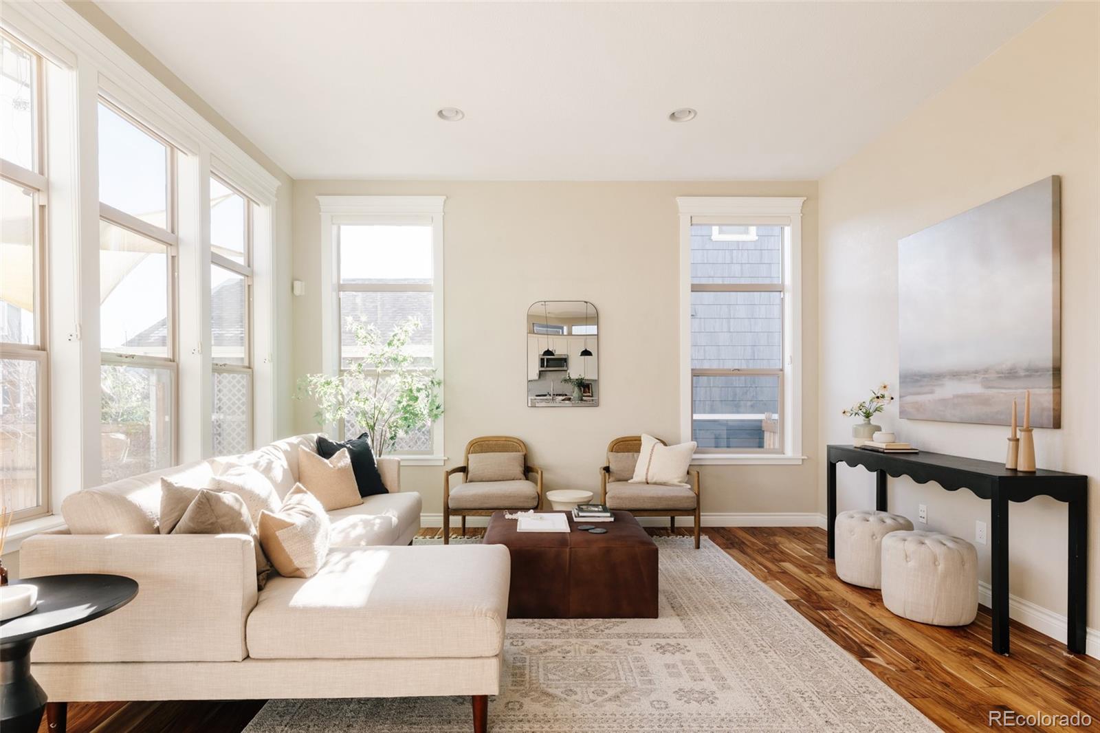 MLS Image #11 for 8012 e 50th drive,denver, Colorado