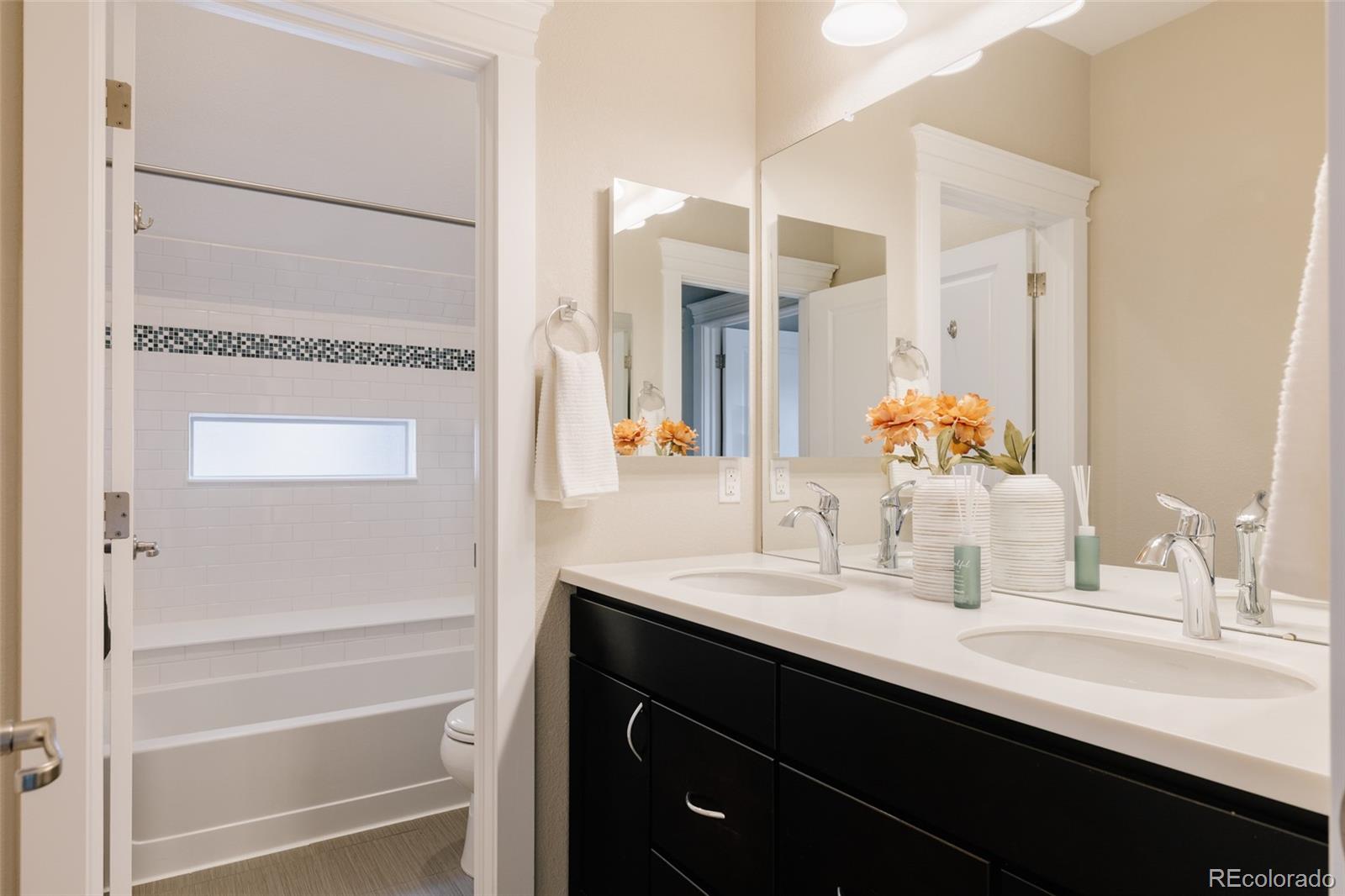 MLS Image #21 for 8012 e 50th drive,denver, Colorado