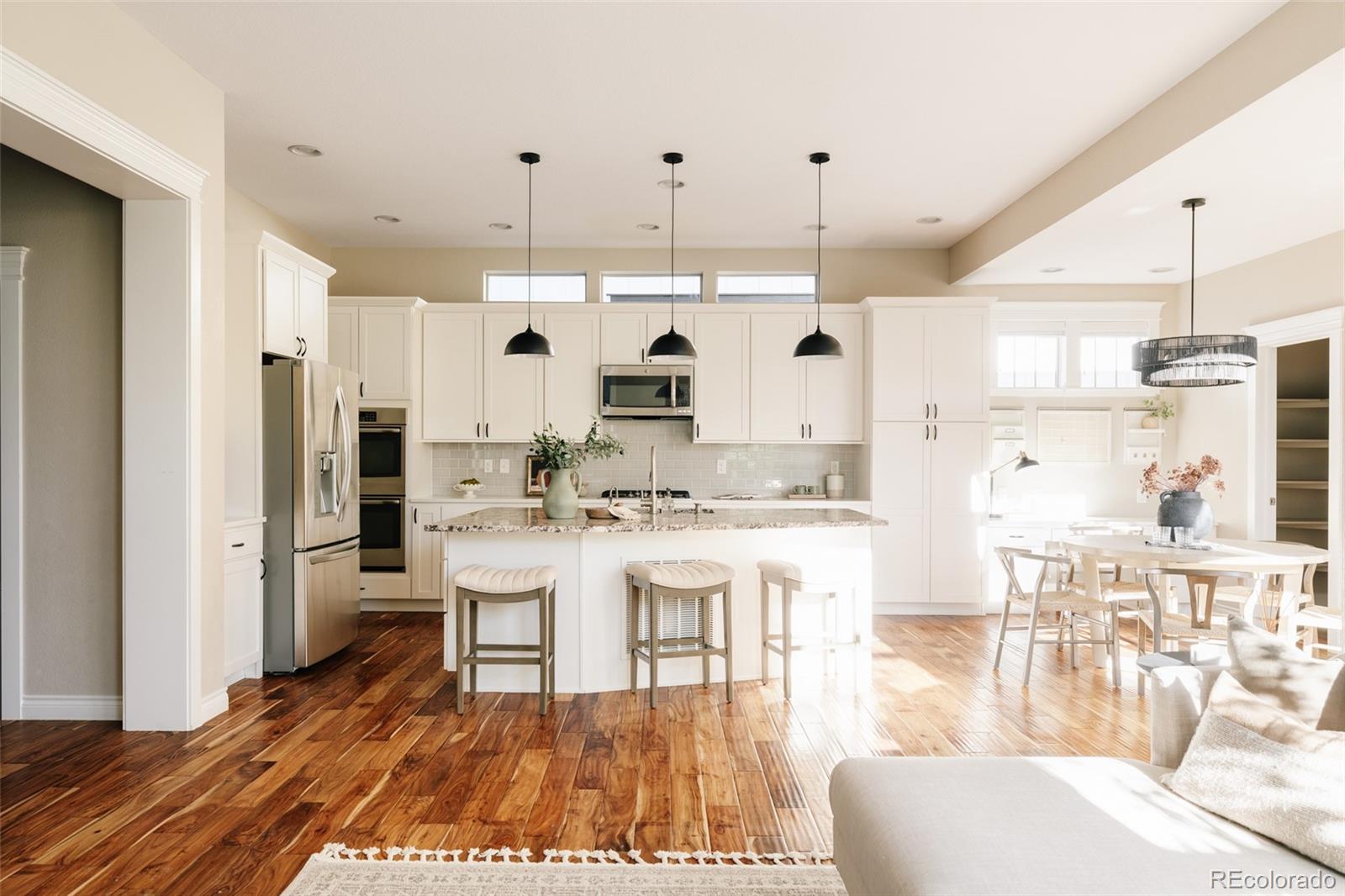 MLS Image #5 for 8012 e 50th drive,denver, Colorado