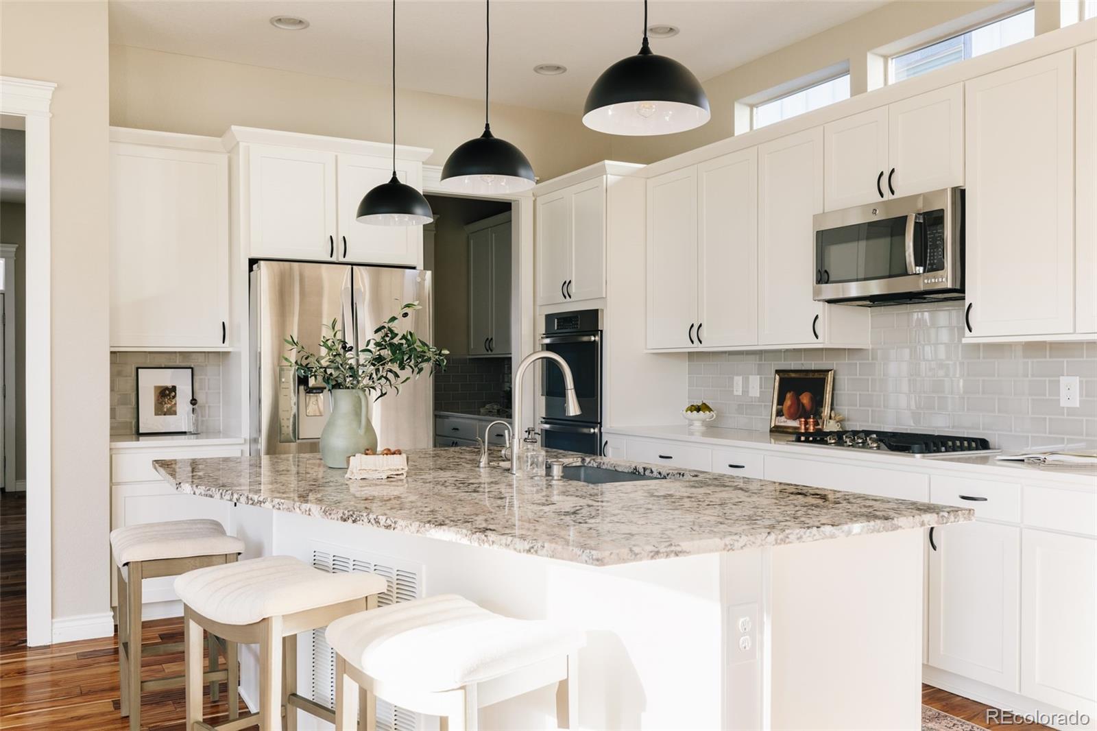 MLS Image #7 for 8012 e 50th drive,denver, Colorado