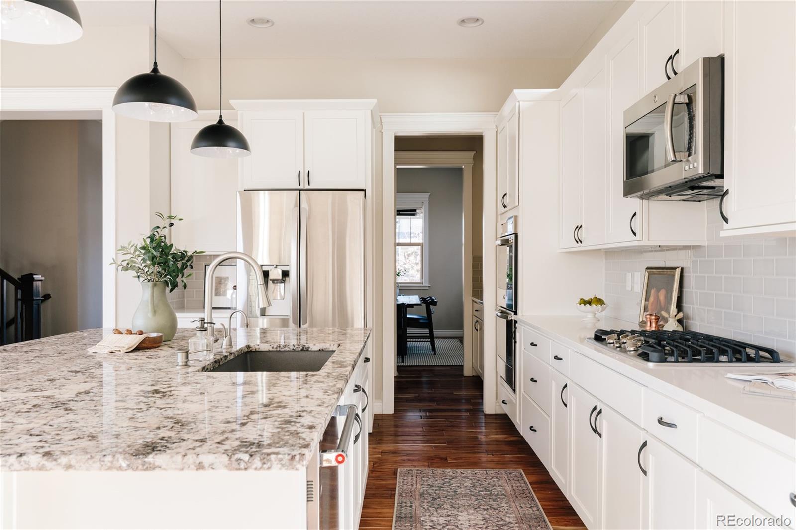 MLS Image #8 for 8012 e 50th drive,denver, Colorado