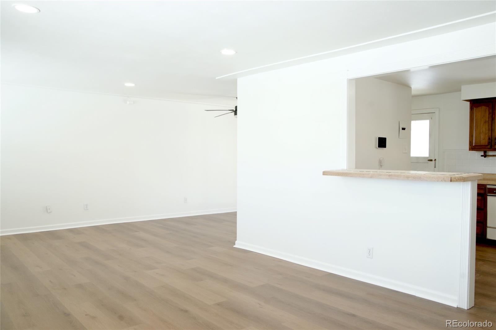 MLS Image #7 for 1373 s wyandot street,denver, Colorado