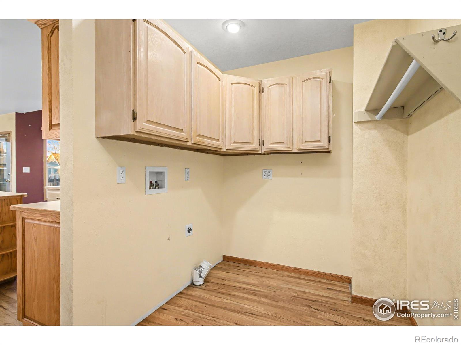 MLS Image #12 for 1390  redwood drive,windsor, Colorado