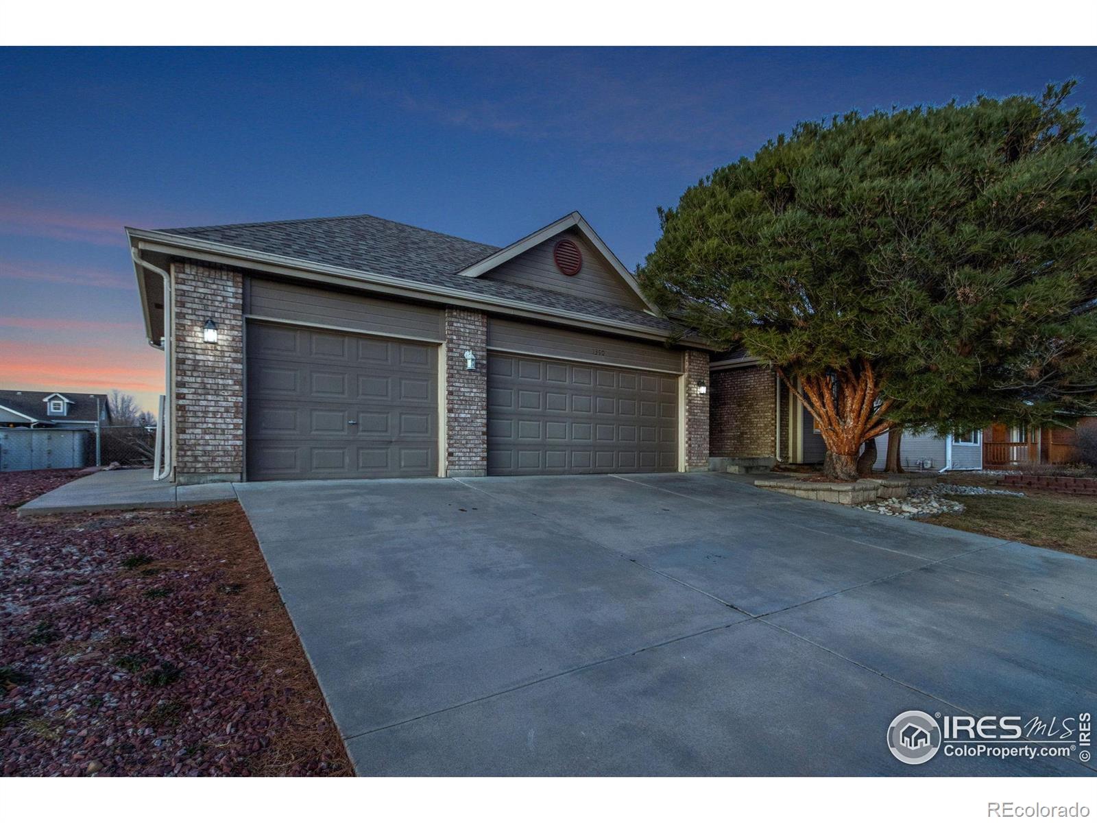 MLS Image #2 for 1390  redwood drive,windsor, Colorado