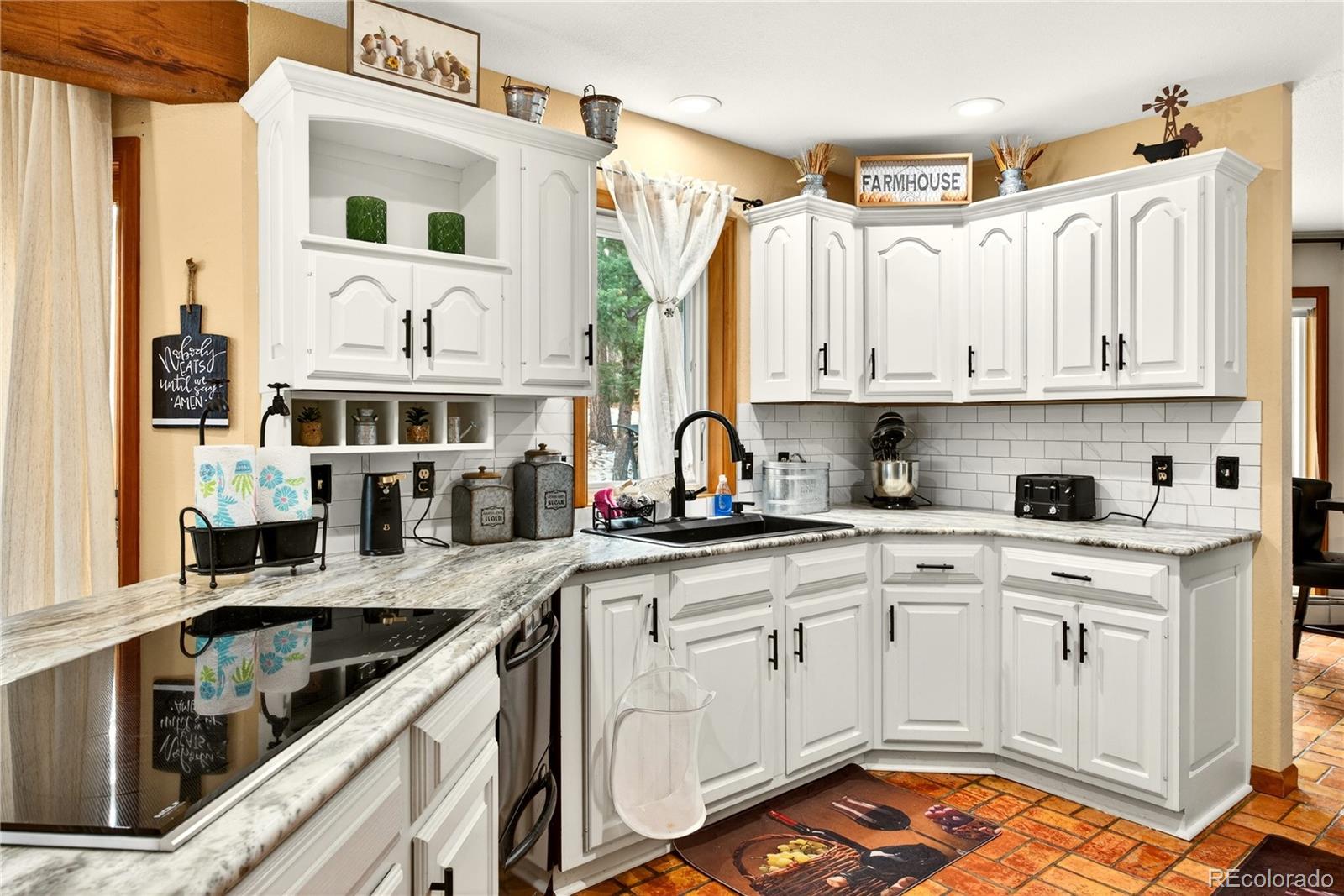 MLS Image #15 for 6570 s pike drive,larkspur, Colorado