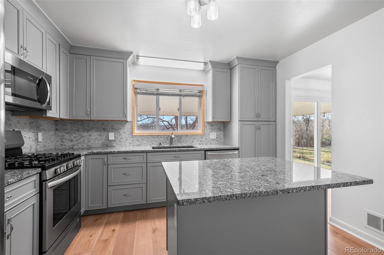 MLS Image #15 for 10728  roseanna drive,northglenn, Colorado