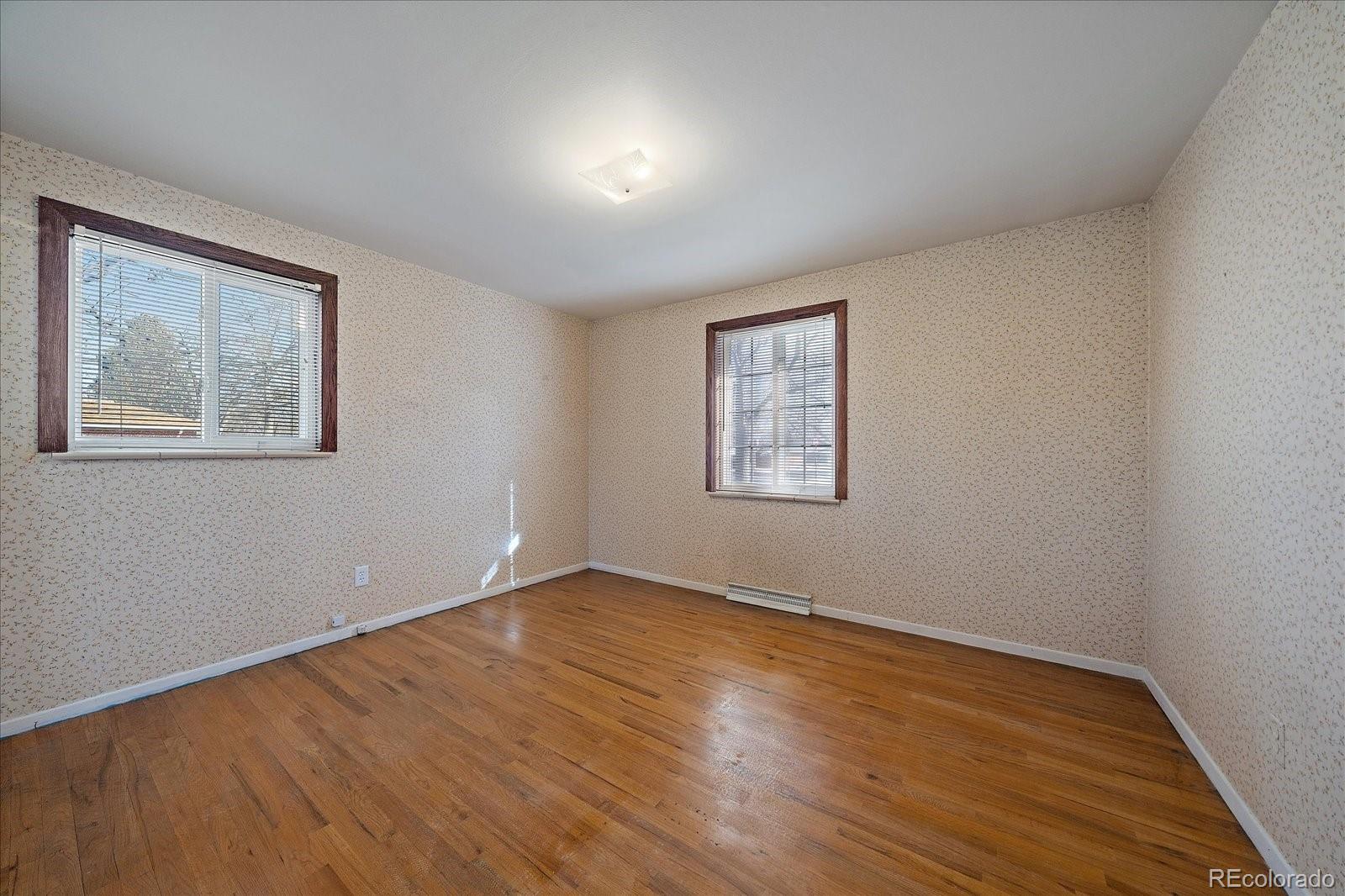 MLS Image #15 for 1905 s kearney way,denver, Colorado