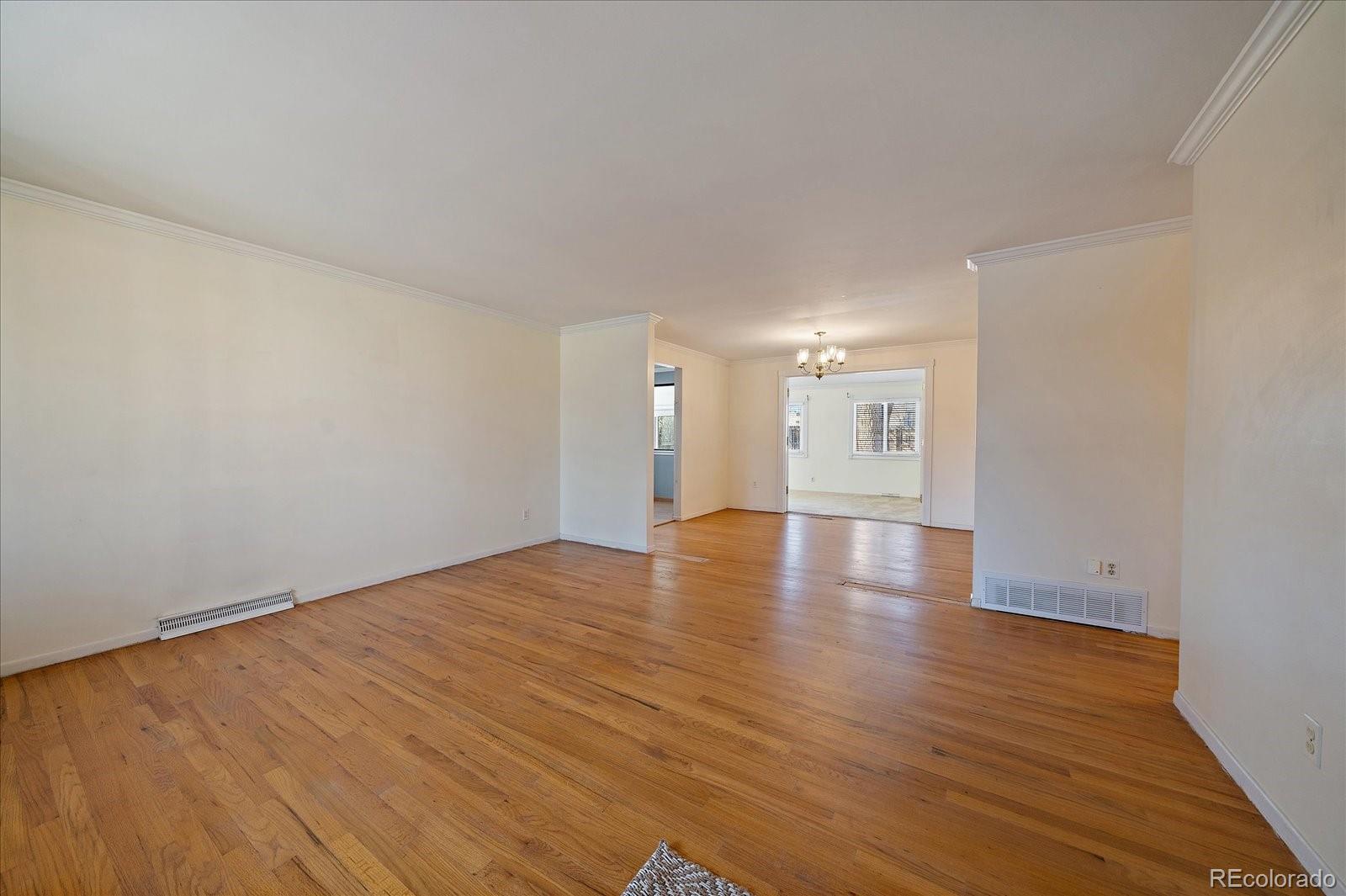 MLS Image #4 for 1905 s kearney way,denver, Colorado