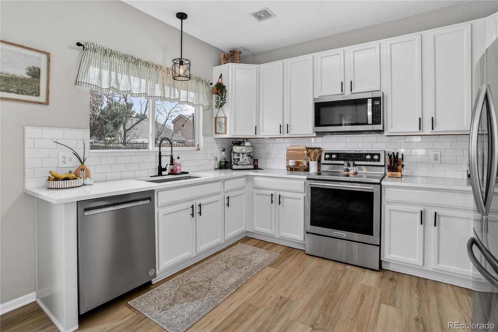 MLS Image #4 for 2422 s genoa way,aurora, Colorado