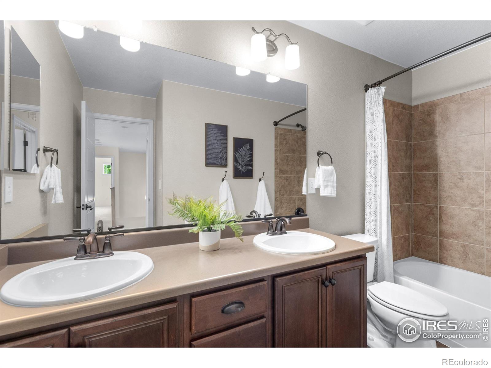 MLS Image #22 for 2211  winding drive,longmont, Colorado