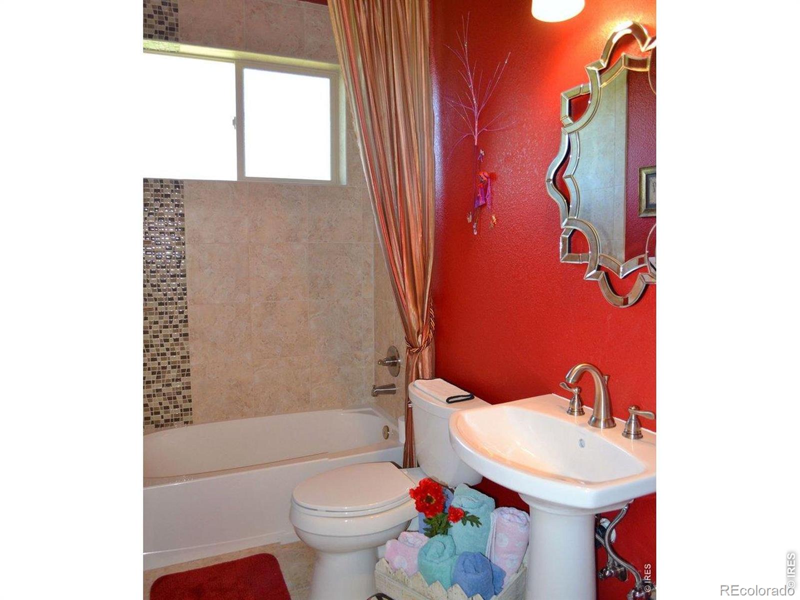 MLS Image #17 for 2078  vineyard drive,windsor, Colorado