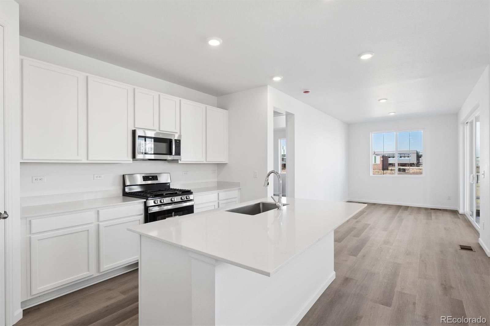 MLS Image #11 for 4337  elkwood court,johnstown, Colorado
