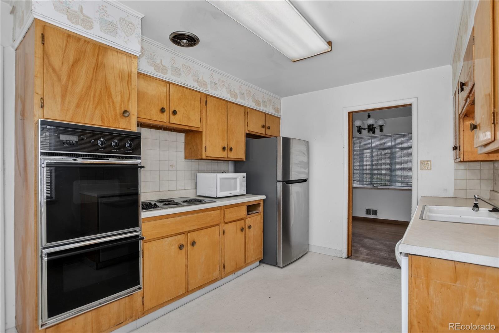 MLS Image #15 for 5442 e colorado avenue,denver, Colorado