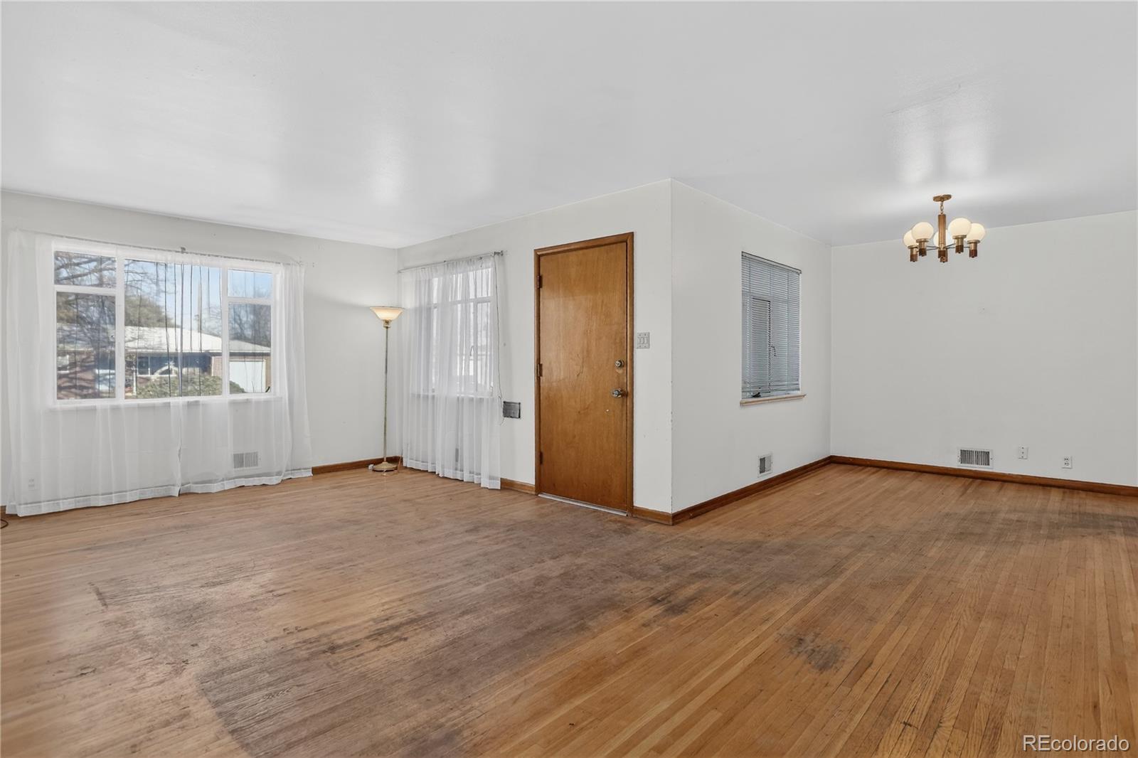 MLS Image #4 for 5442 e colorado avenue,denver, Colorado