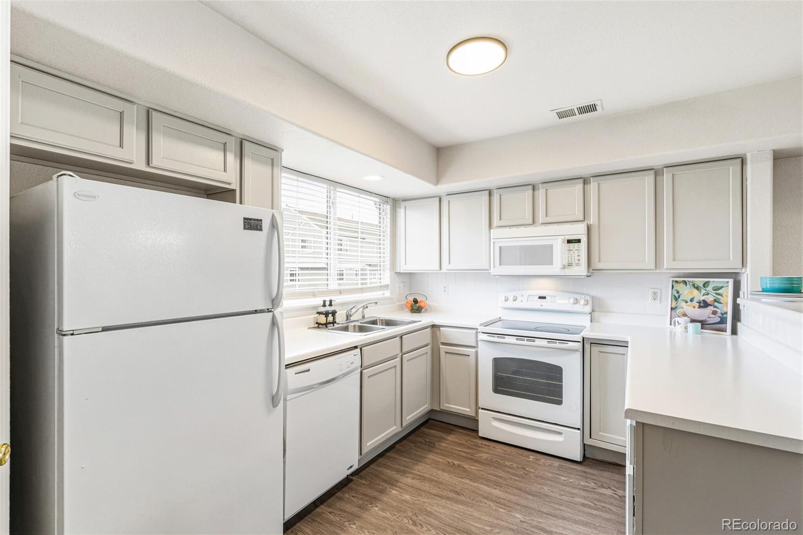 MLS Image #7 for 8199  welby road 4107,denver, Colorado