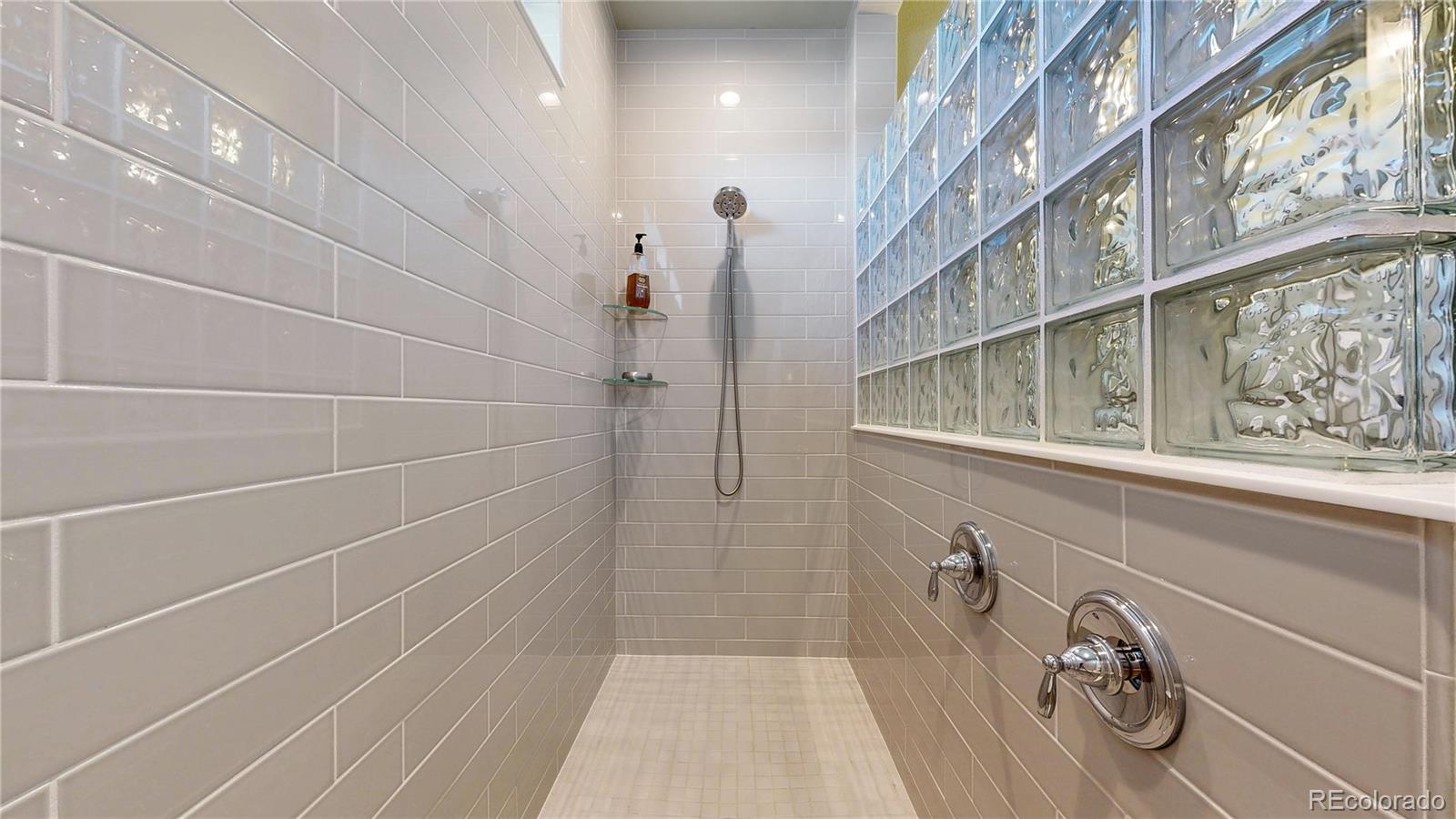MLS Image #13 for 8605 s zante court,aurora, Colorado
