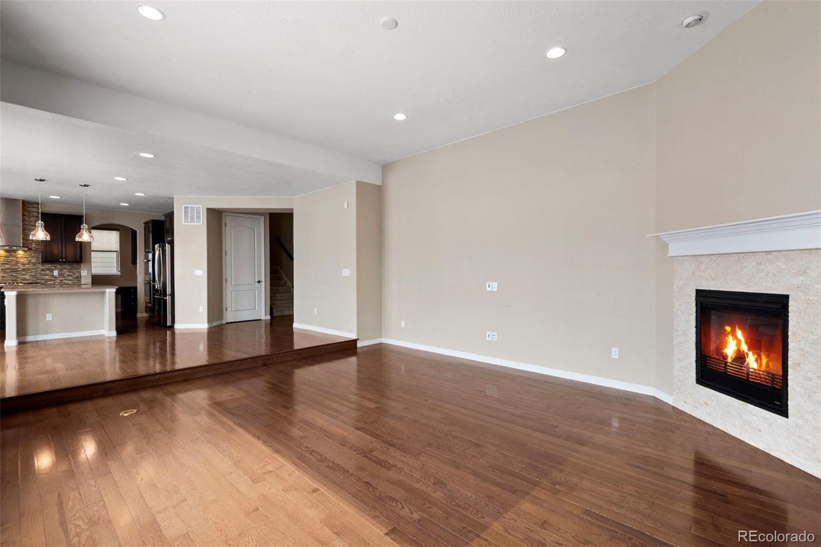 MLS Image #11 for 9517  iron mountain way,arvada, Colorado