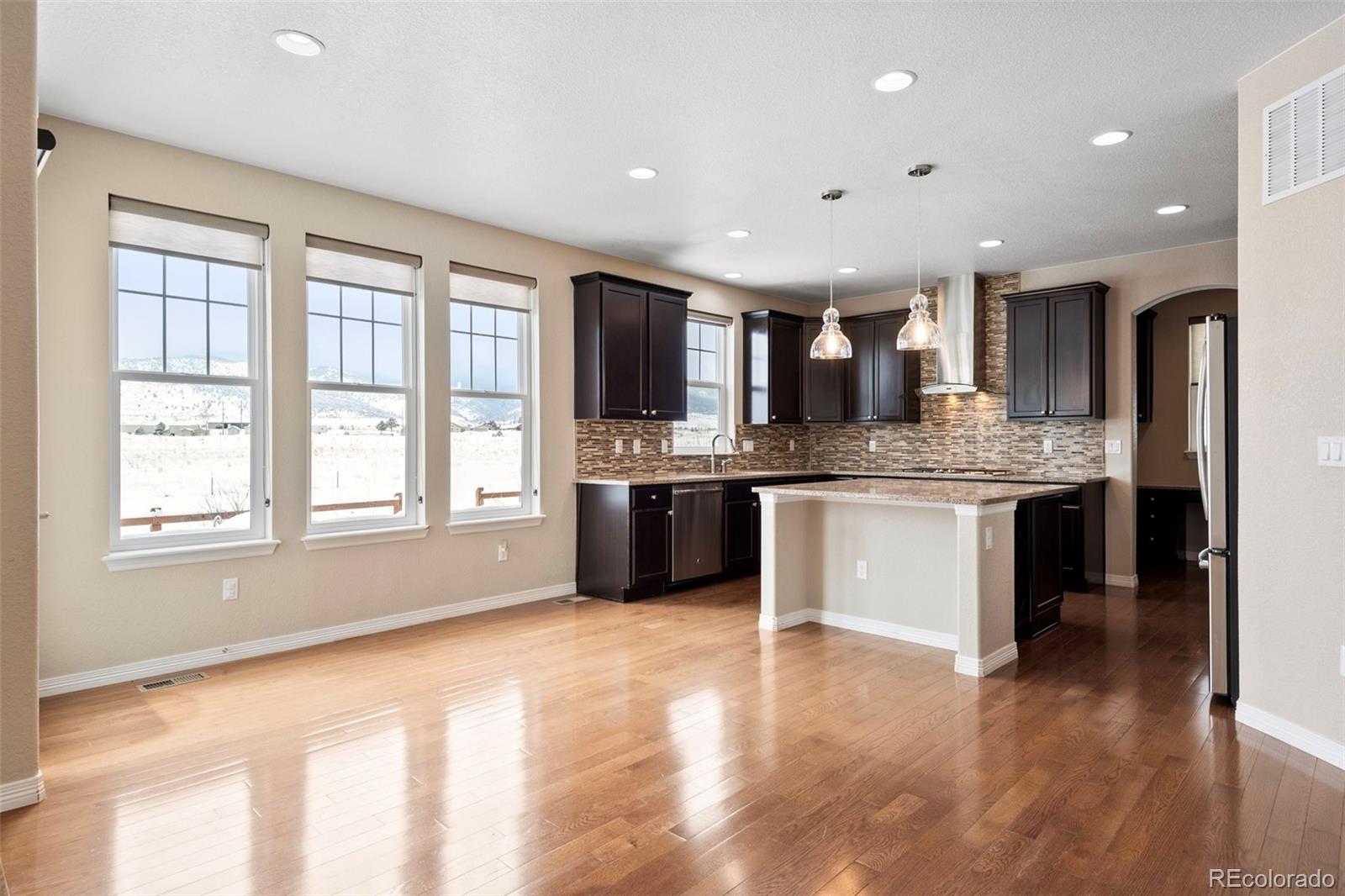 MLS Image #13 for 9517  iron mountain way,arvada, Colorado