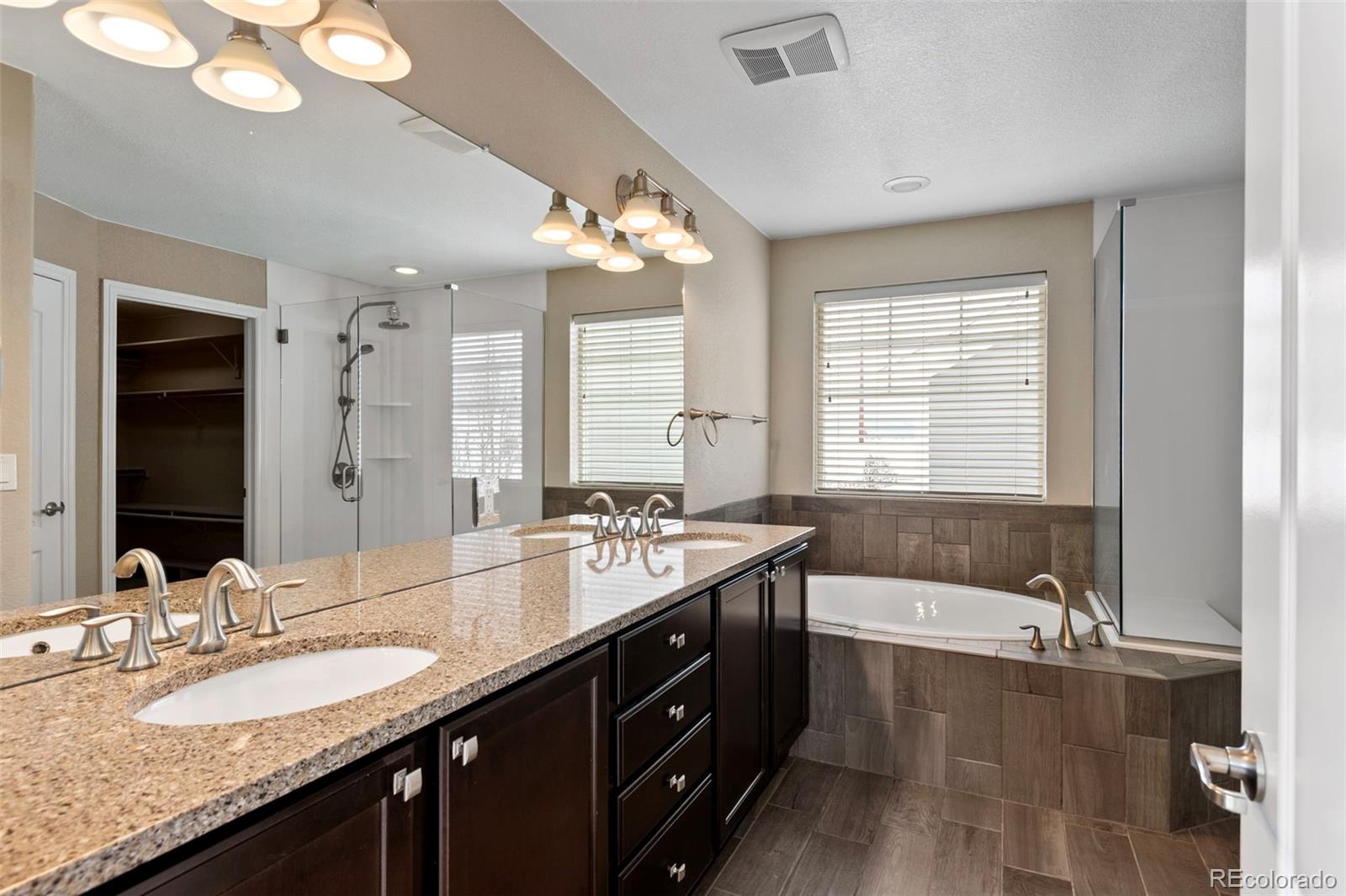 MLS Image #29 for 9517  iron mountain way,arvada, Colorado